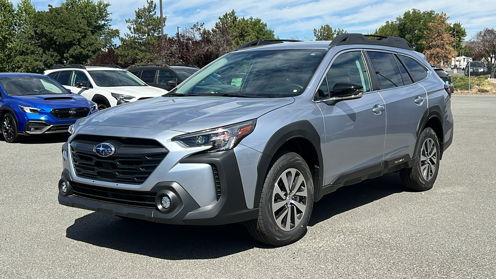 2025 Subaru Outback Premium 1