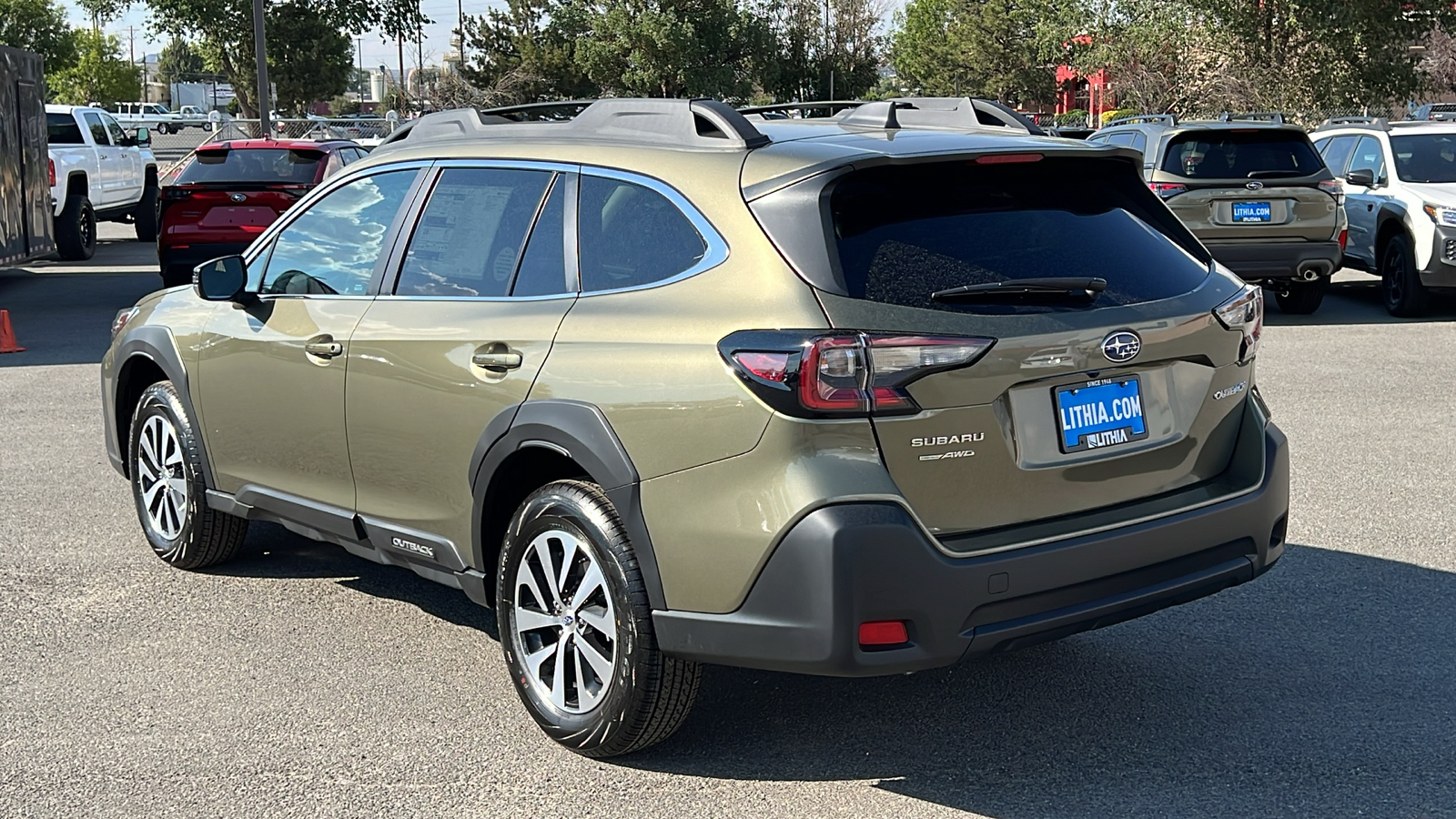 2025 Subaru Outback Premium 4