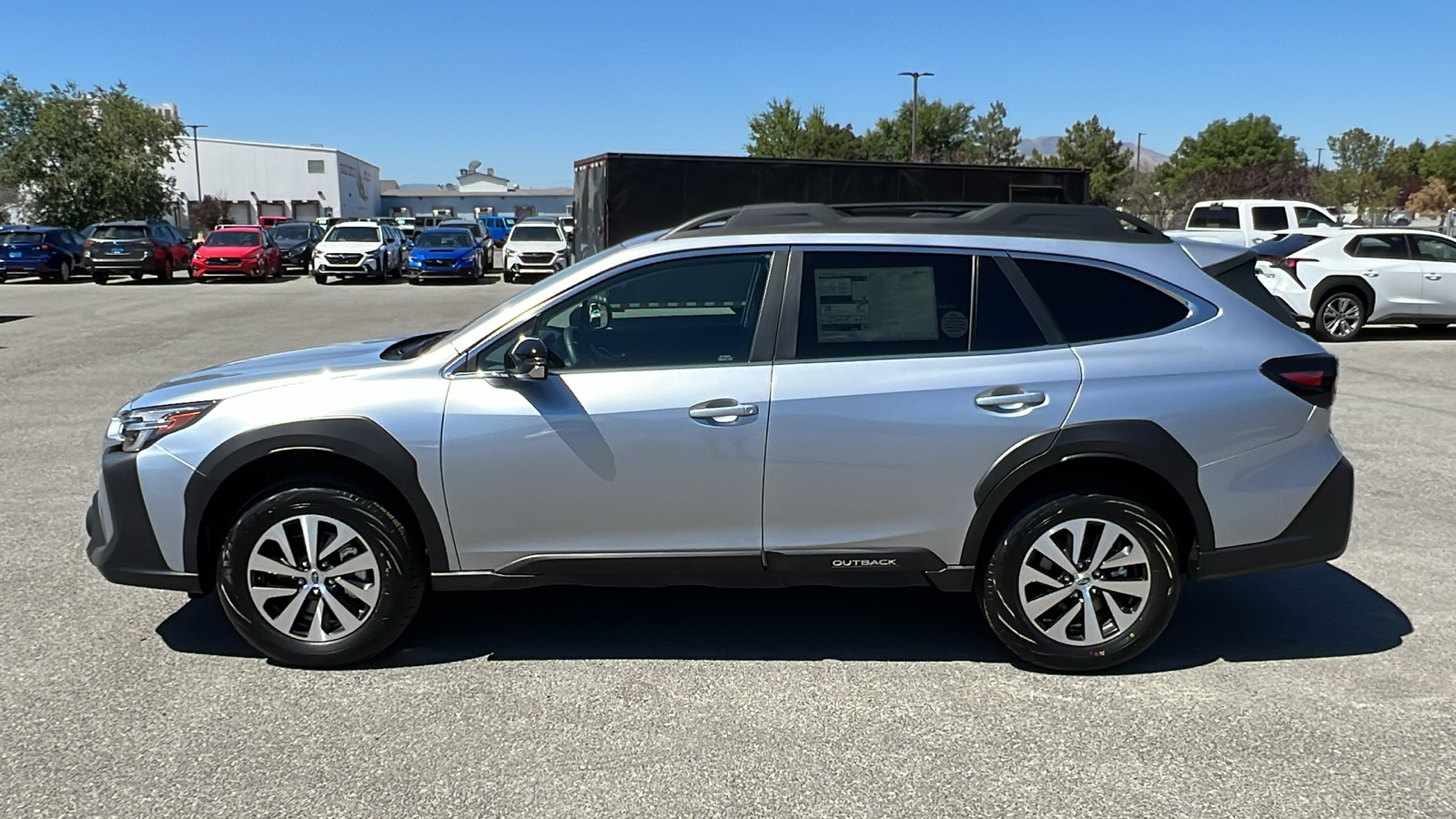 2025 Subaru Outback Premium 3