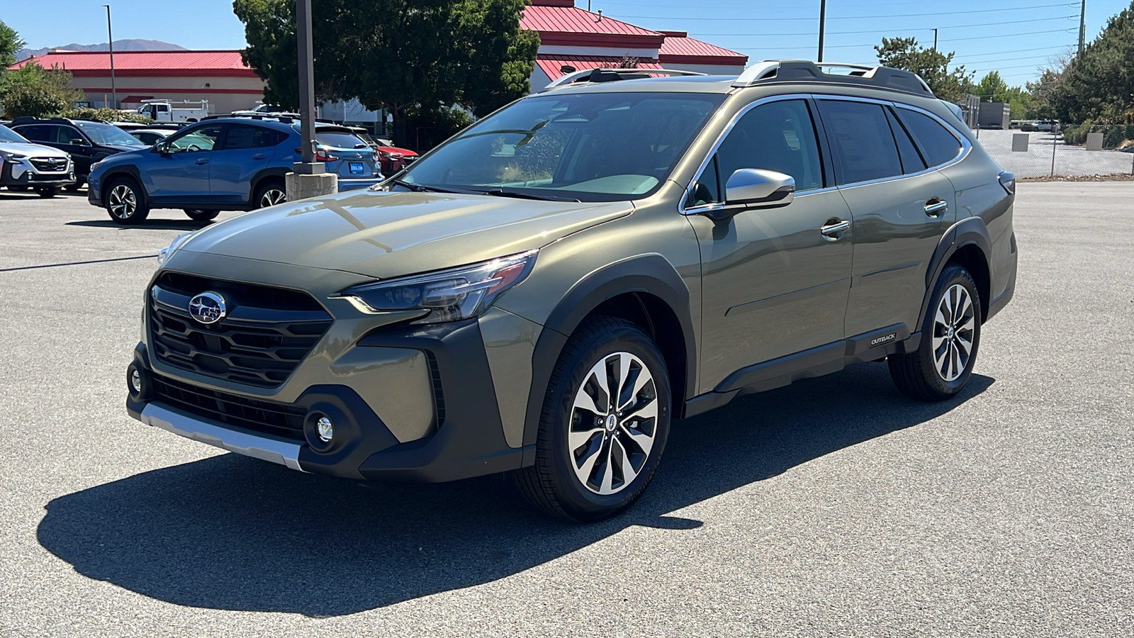 2025 Subaru Outback Touring XT 1