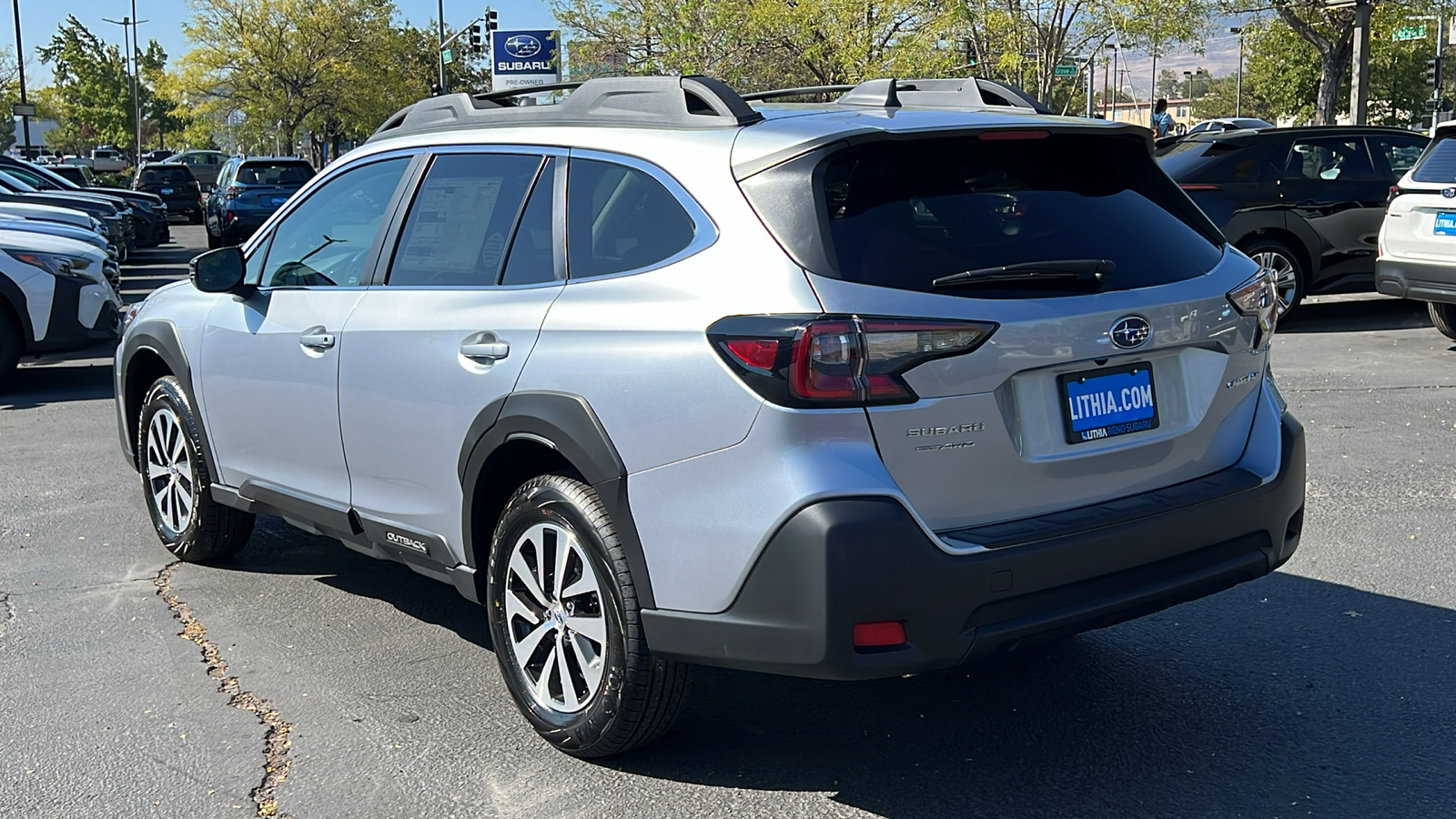 2025 Subaru Outback Premium 4