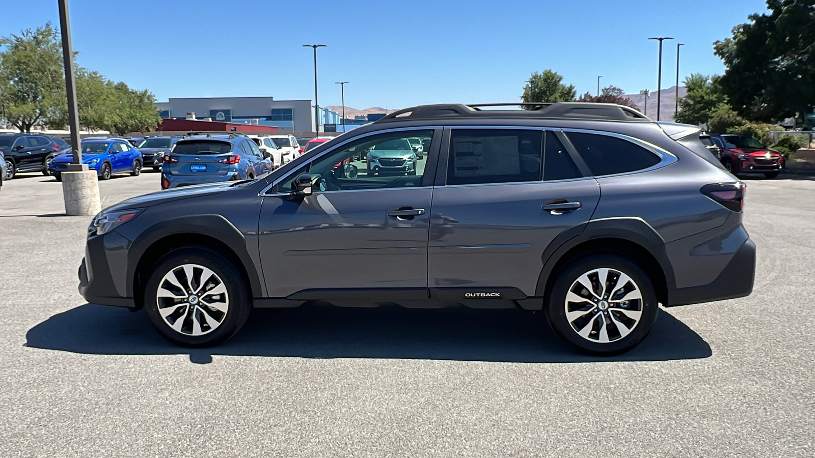 2025 Subaru Outback Limited 3