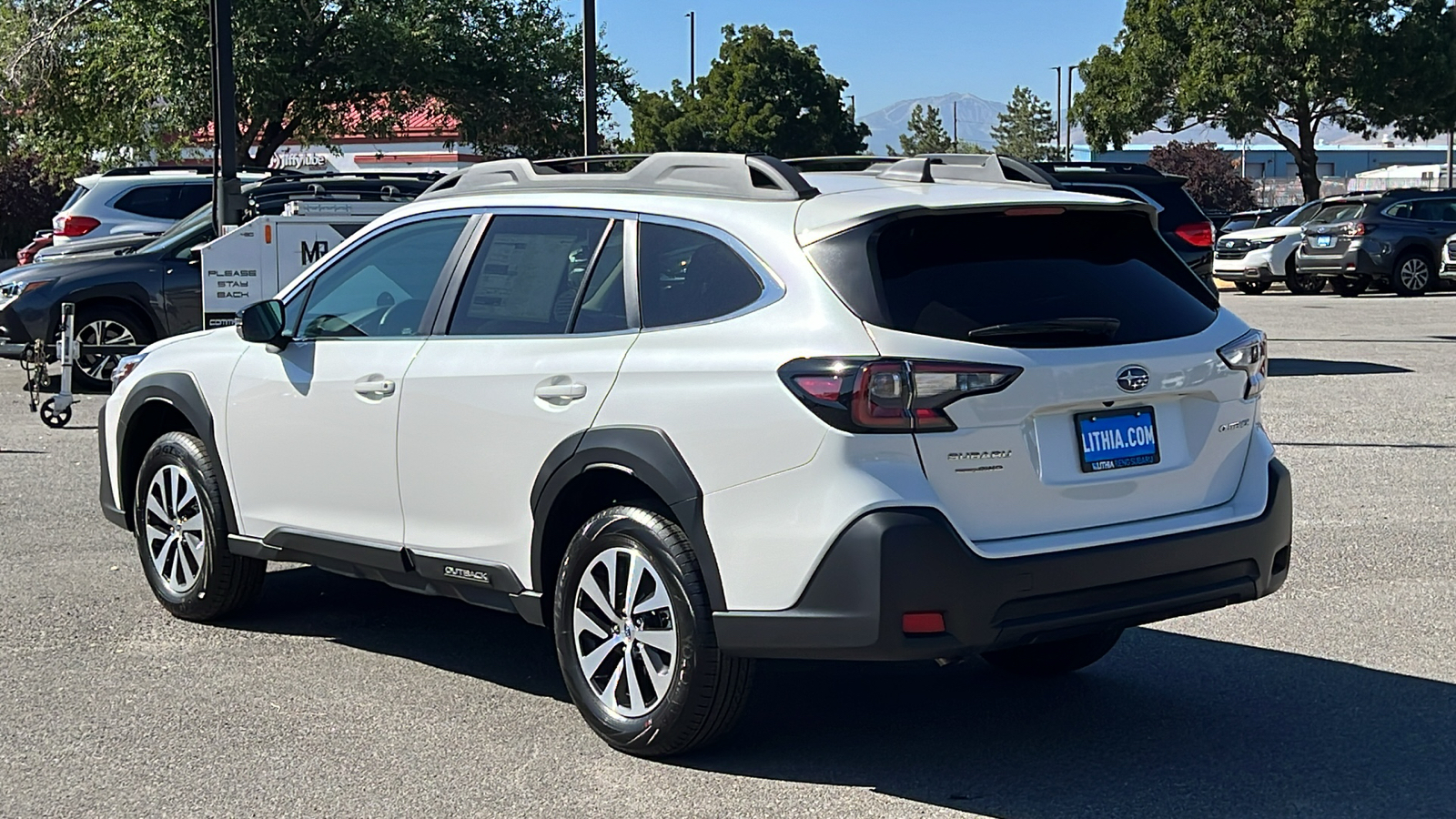 2025 Subaru Outback Premium 4