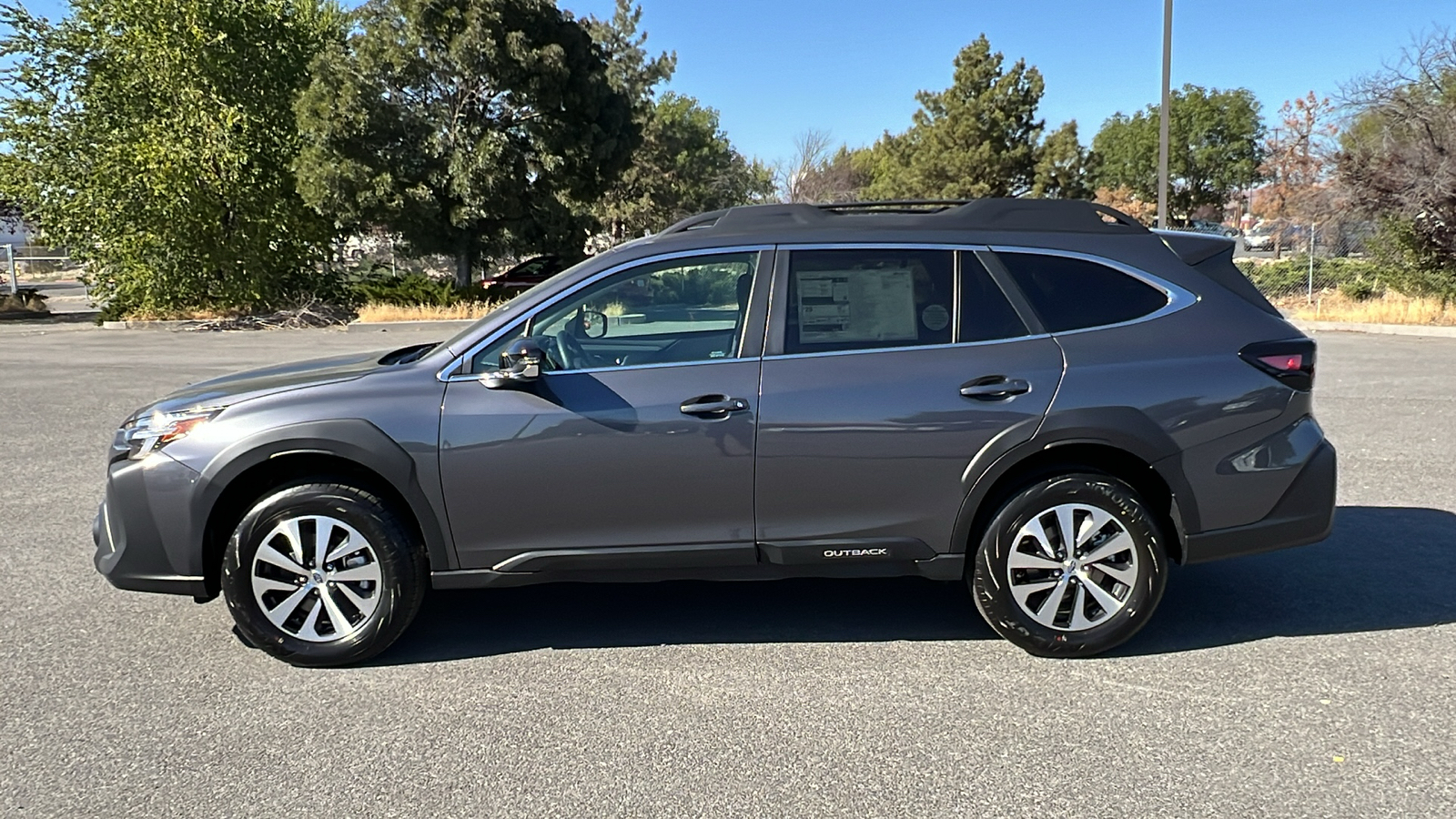 2025 Subaru Outback Premium 3