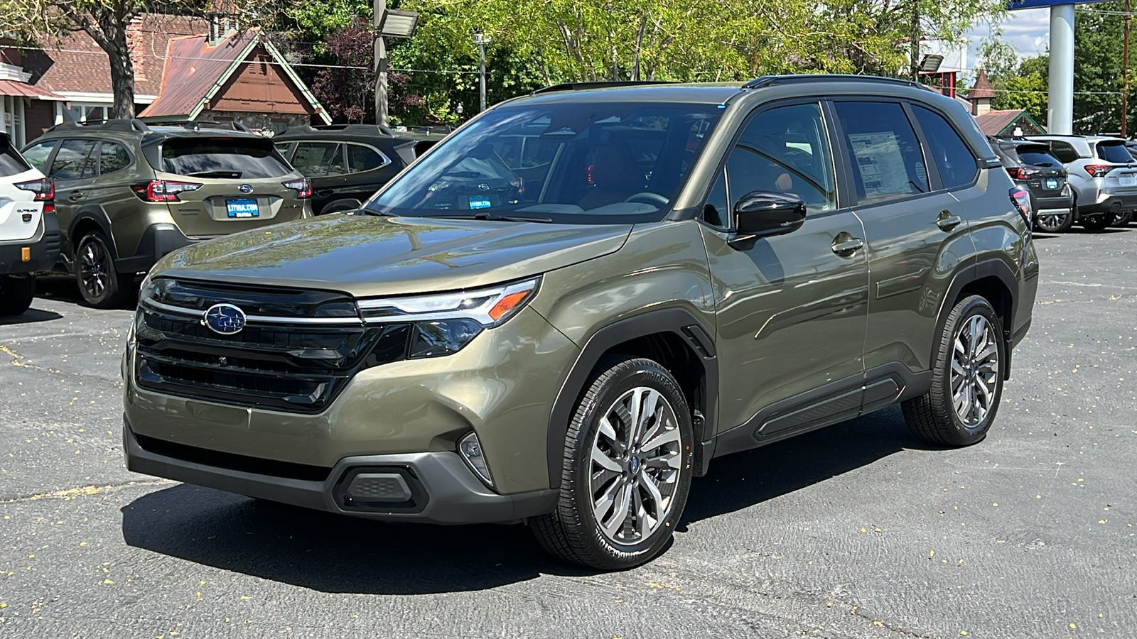 2025 Subaru Forester Touring 1