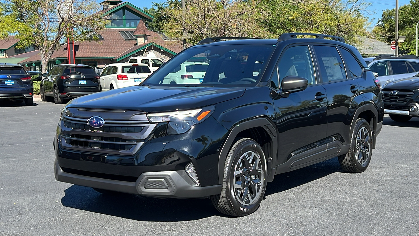 2025 Subaru Forester Premium 1