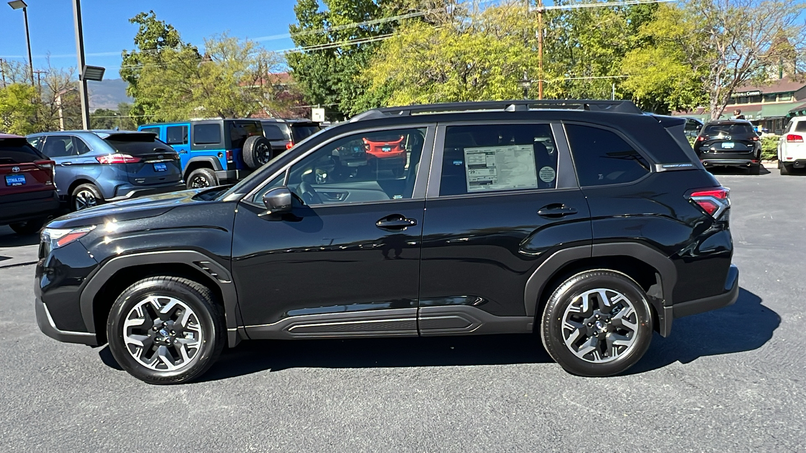 2025 Subaru Forester Premium 3