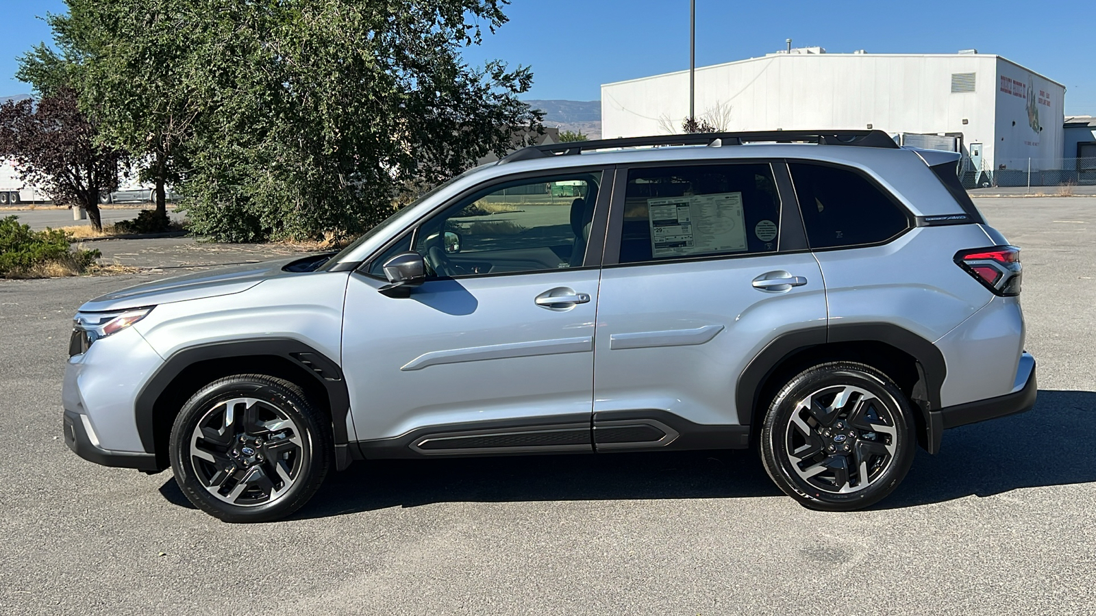 2025 Subaru Forester Limited 3