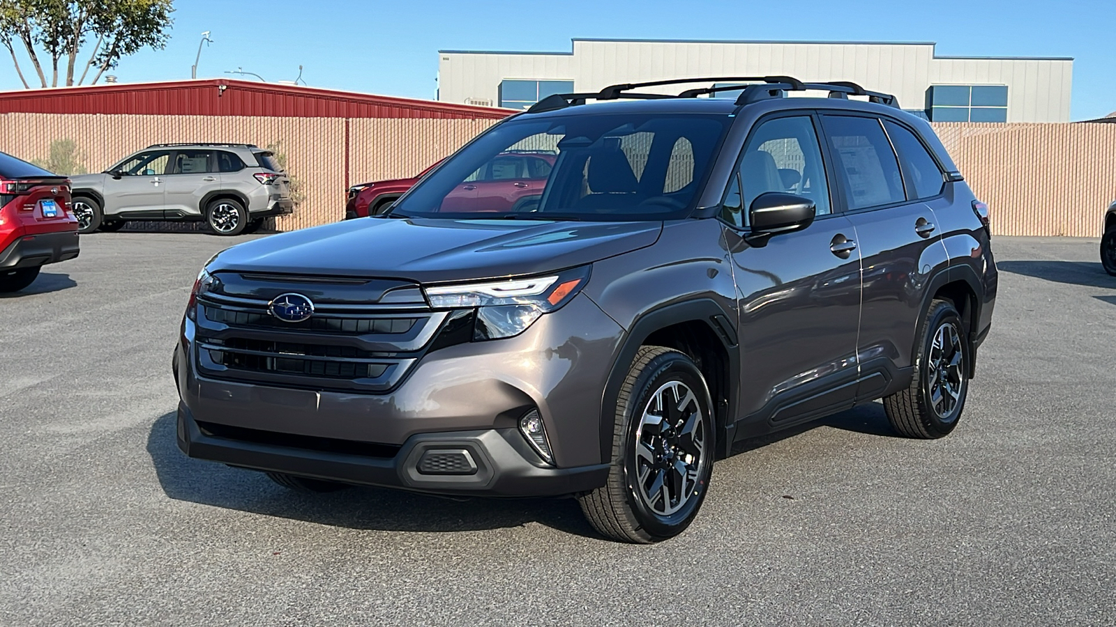 2025 Subaru Forester Premium 1