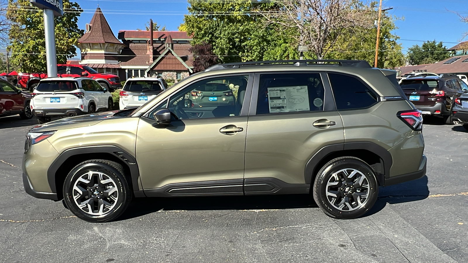 2025 Subaru Forester Premium 3