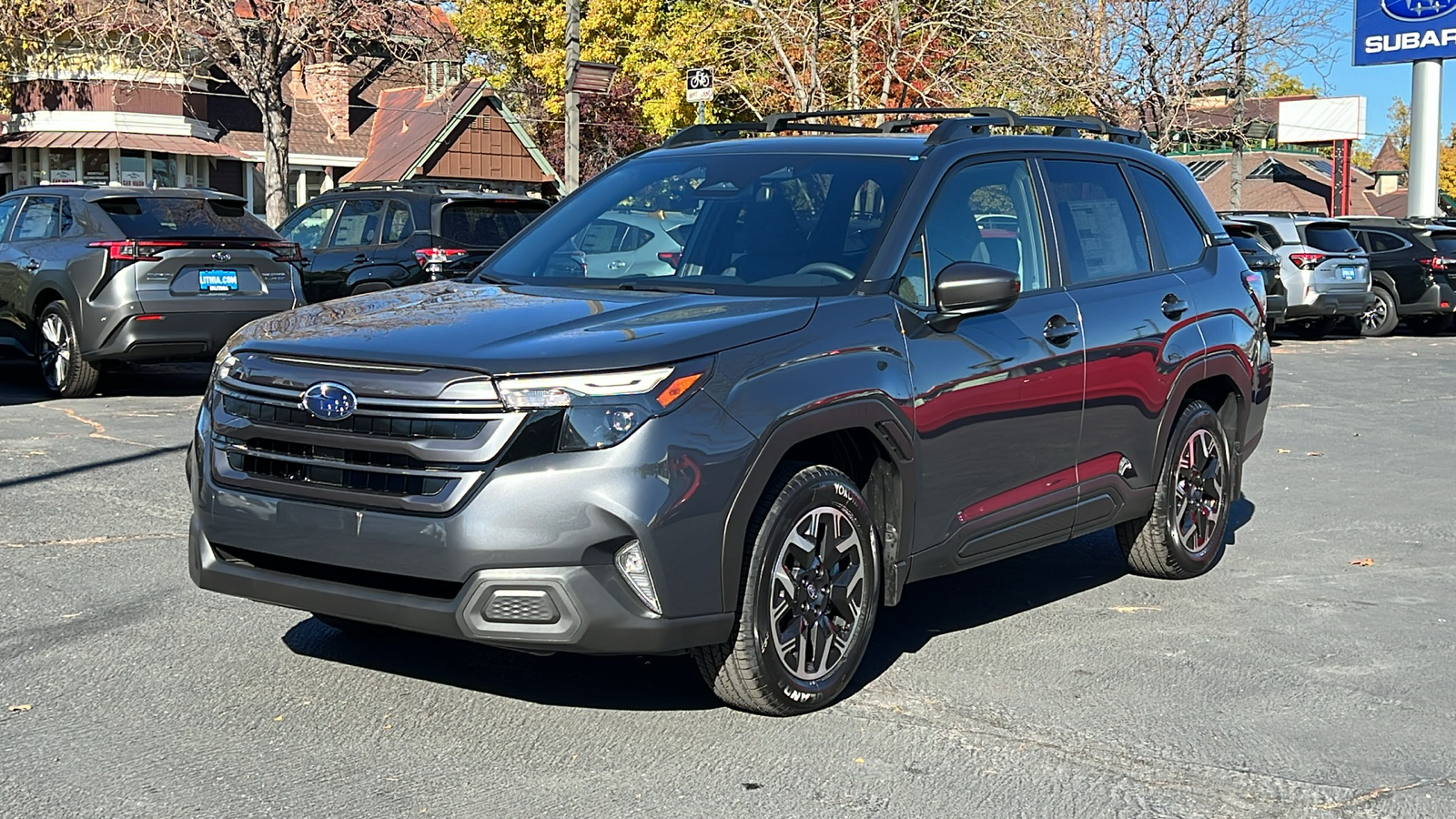 2025 Subaru Forester Premium 1