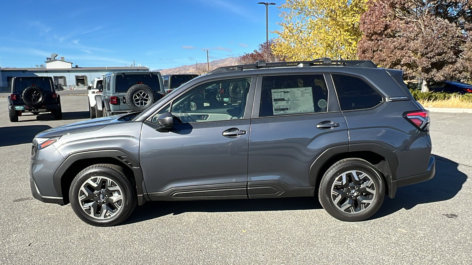 2025 Subaru Forester Premium 3