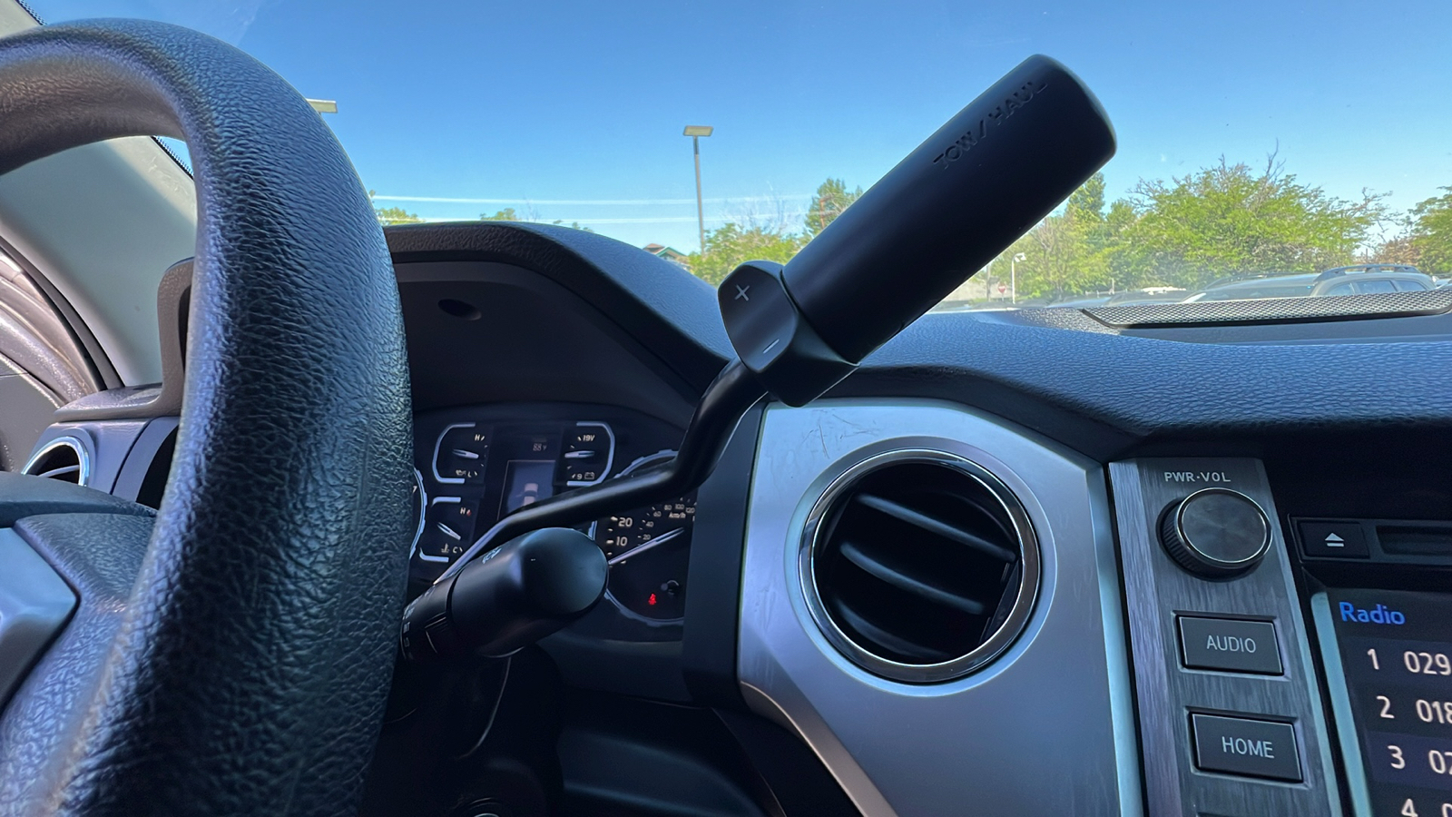 2019 Toyota Tundra SR5 CrewMax 5.5 Bed 5.7L 17