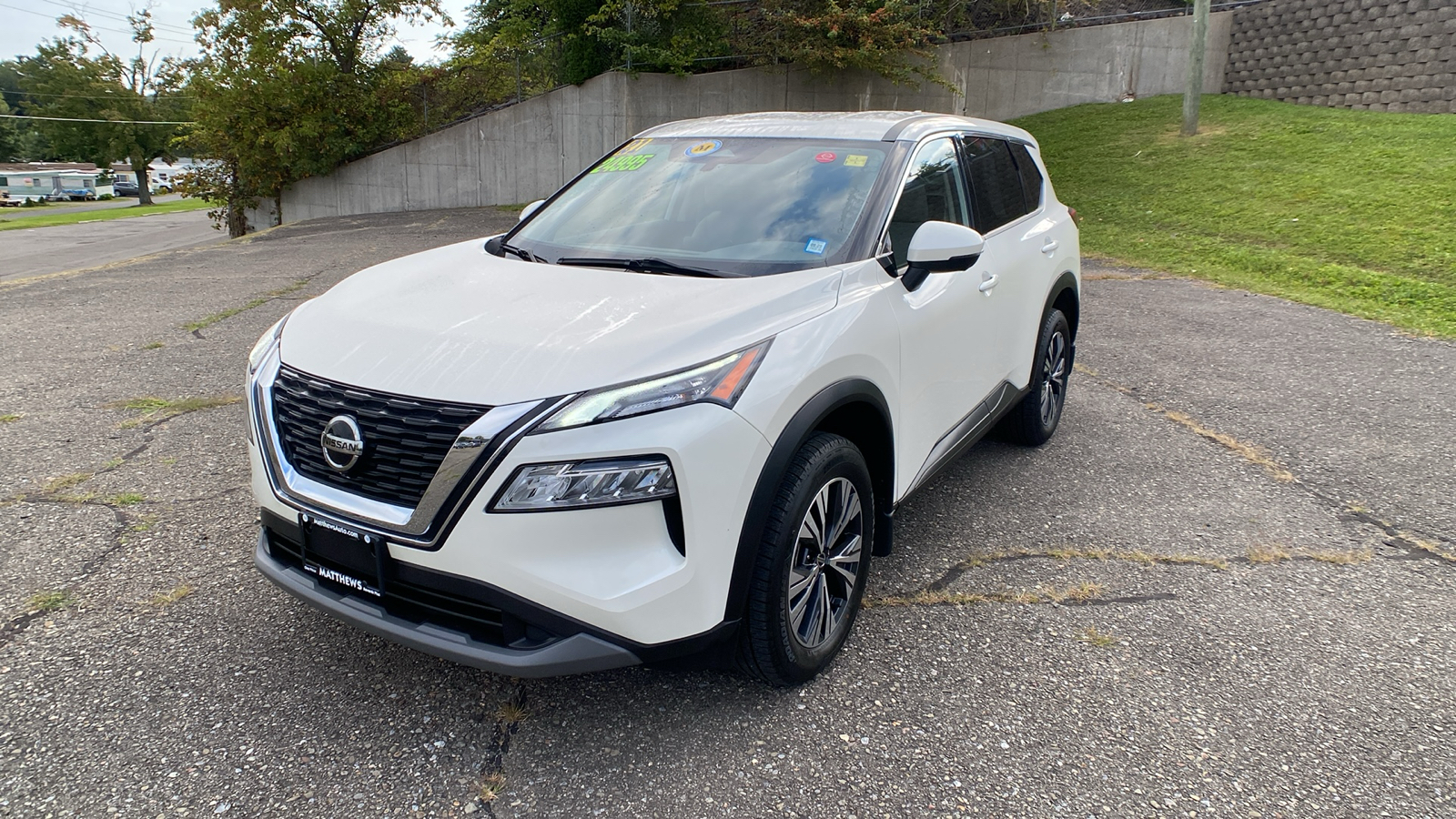 2021 Nissan Rogue SV 2