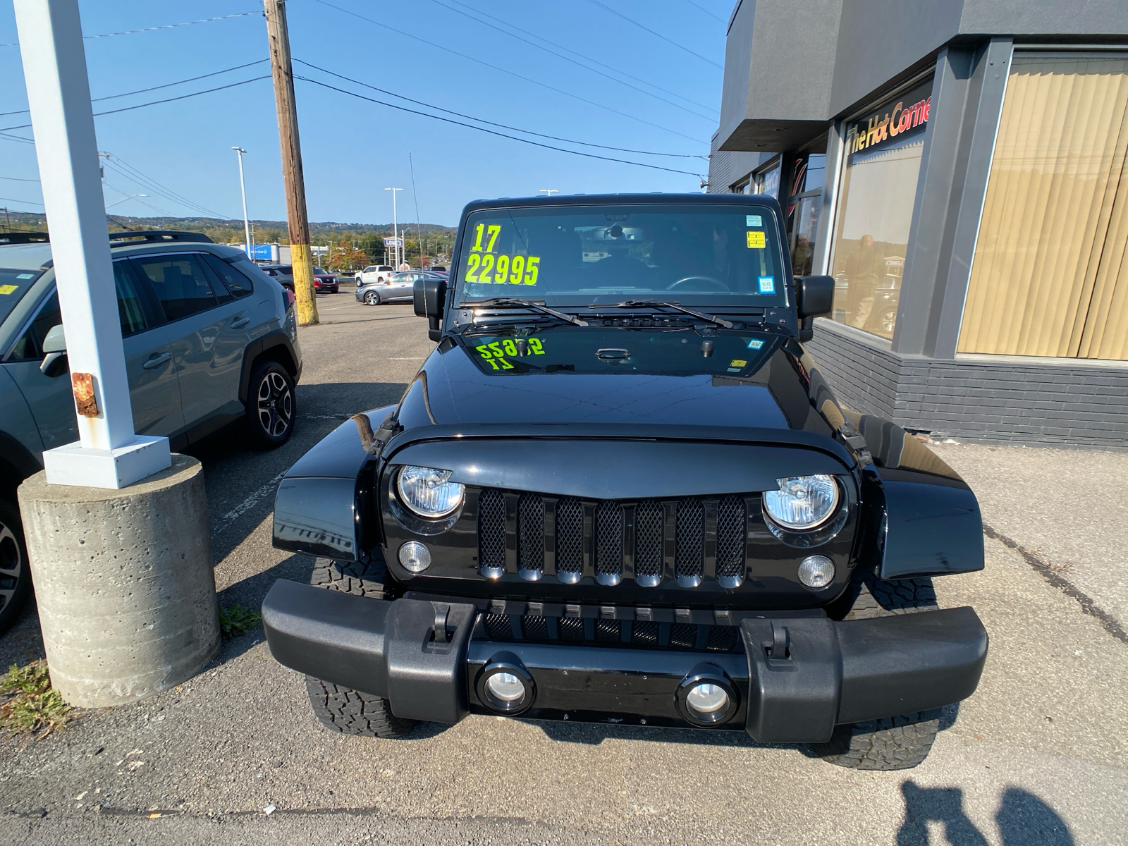 2017 Jeep Wrangler Unlimited Sahara 2