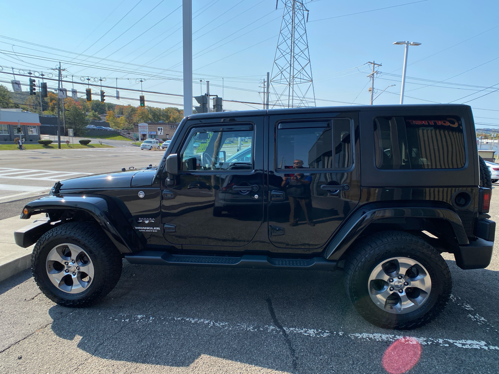 2017 Jeep Wrangler Unlimited Sahara 6