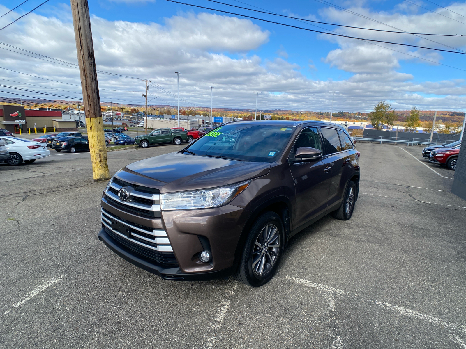 2019 Toyota Highlander XLE 8