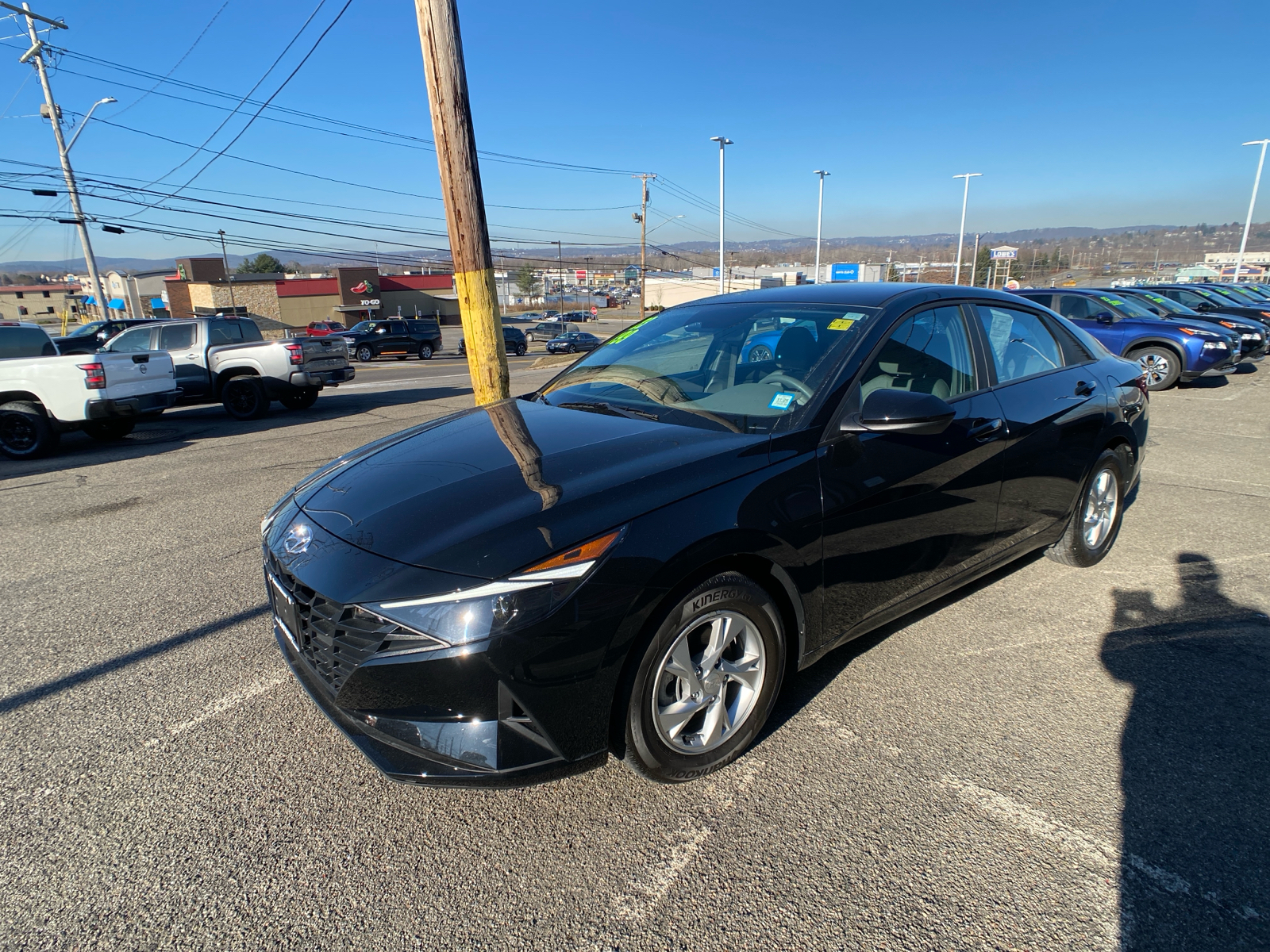 2023 Hyundai Elantra SE 7