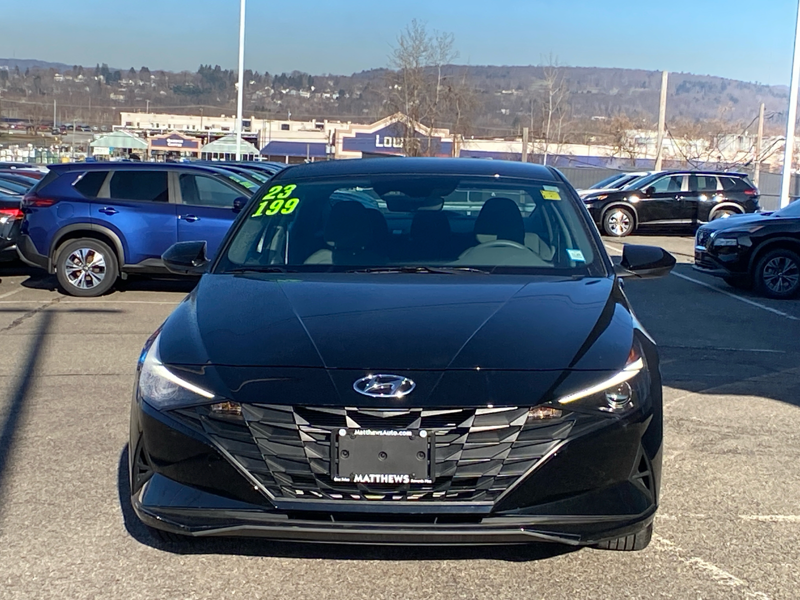 2023 Hyundai Elantra SE 8