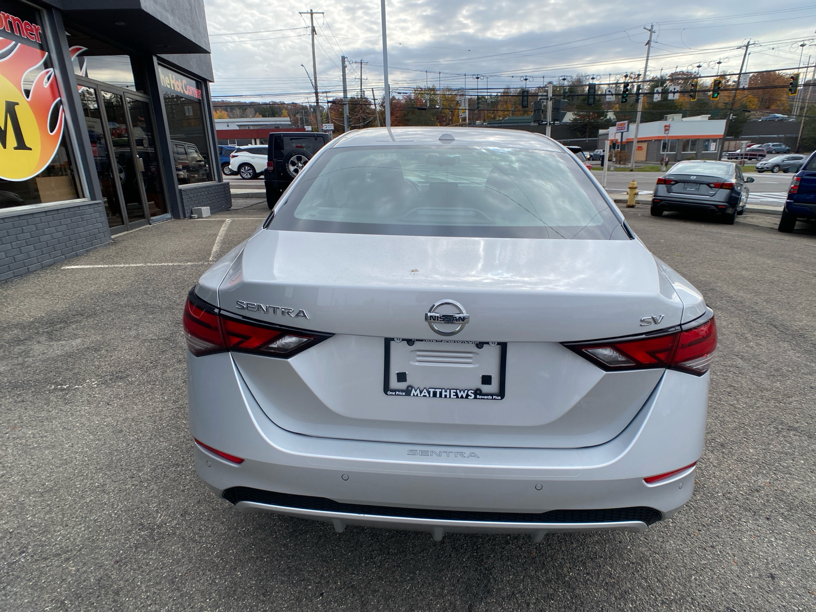 2022 Nissan Sentra SV 5