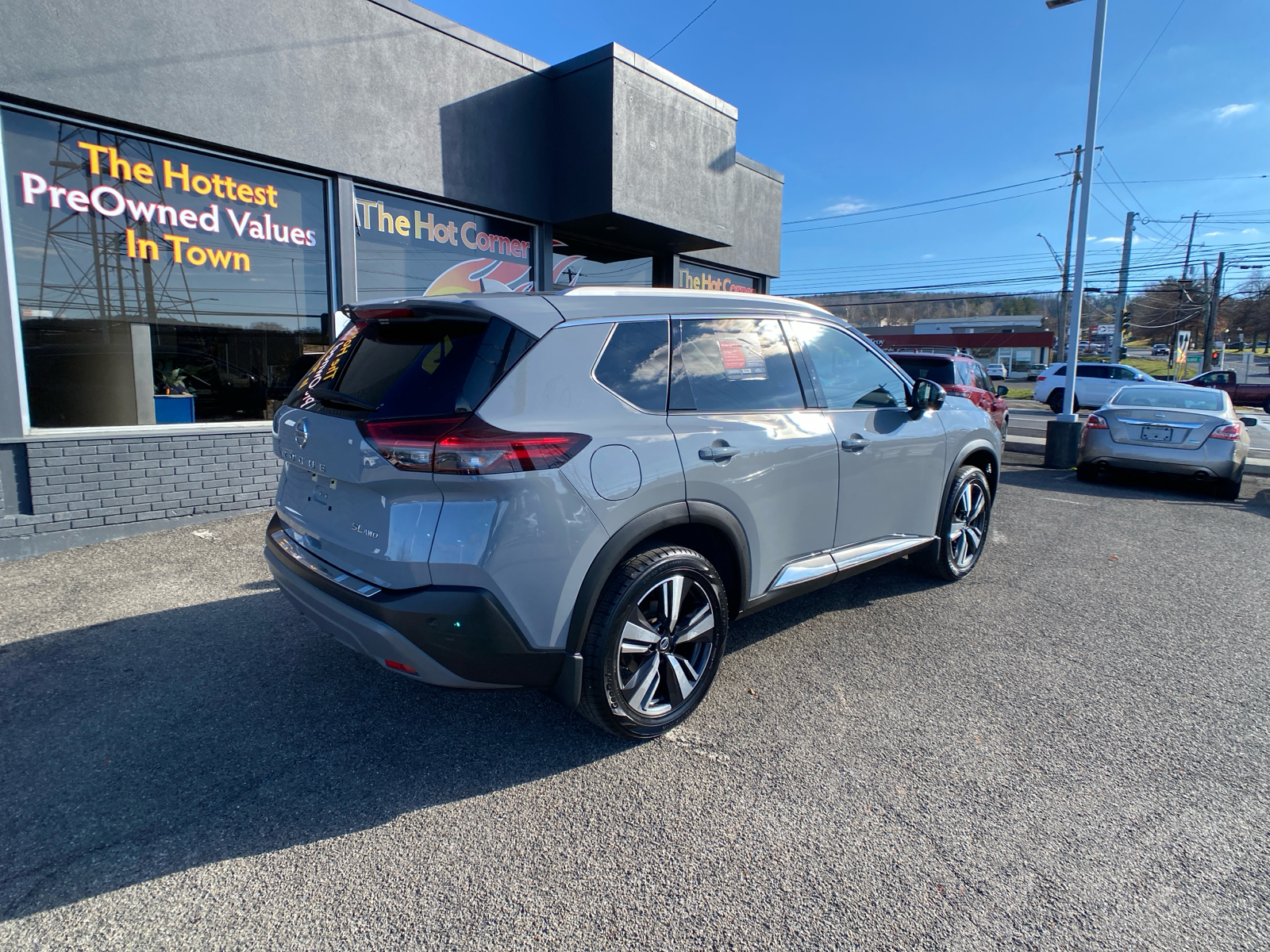 2021 Nissan Rogue SL 3