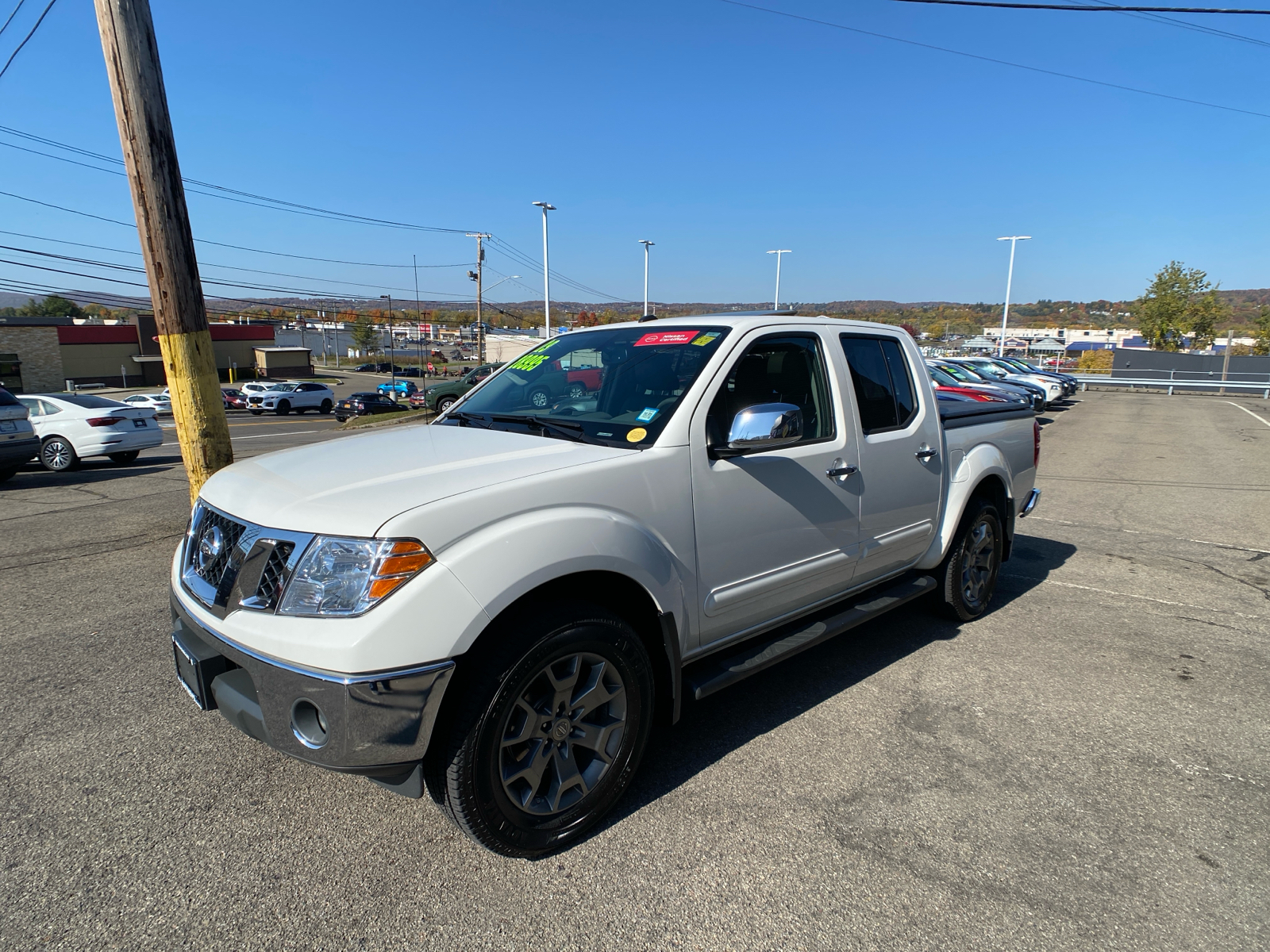 2019 Nissan Frontier SL 9