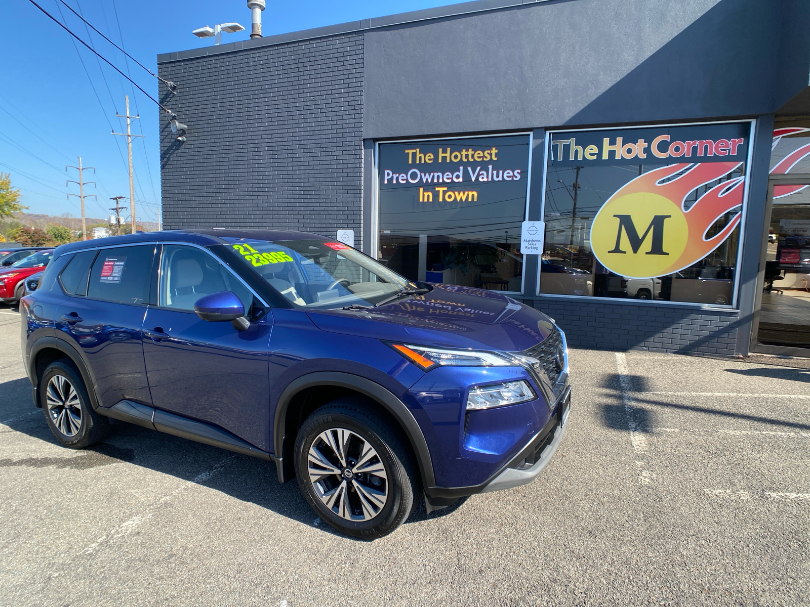 2019 Nissan Frontier SL 36