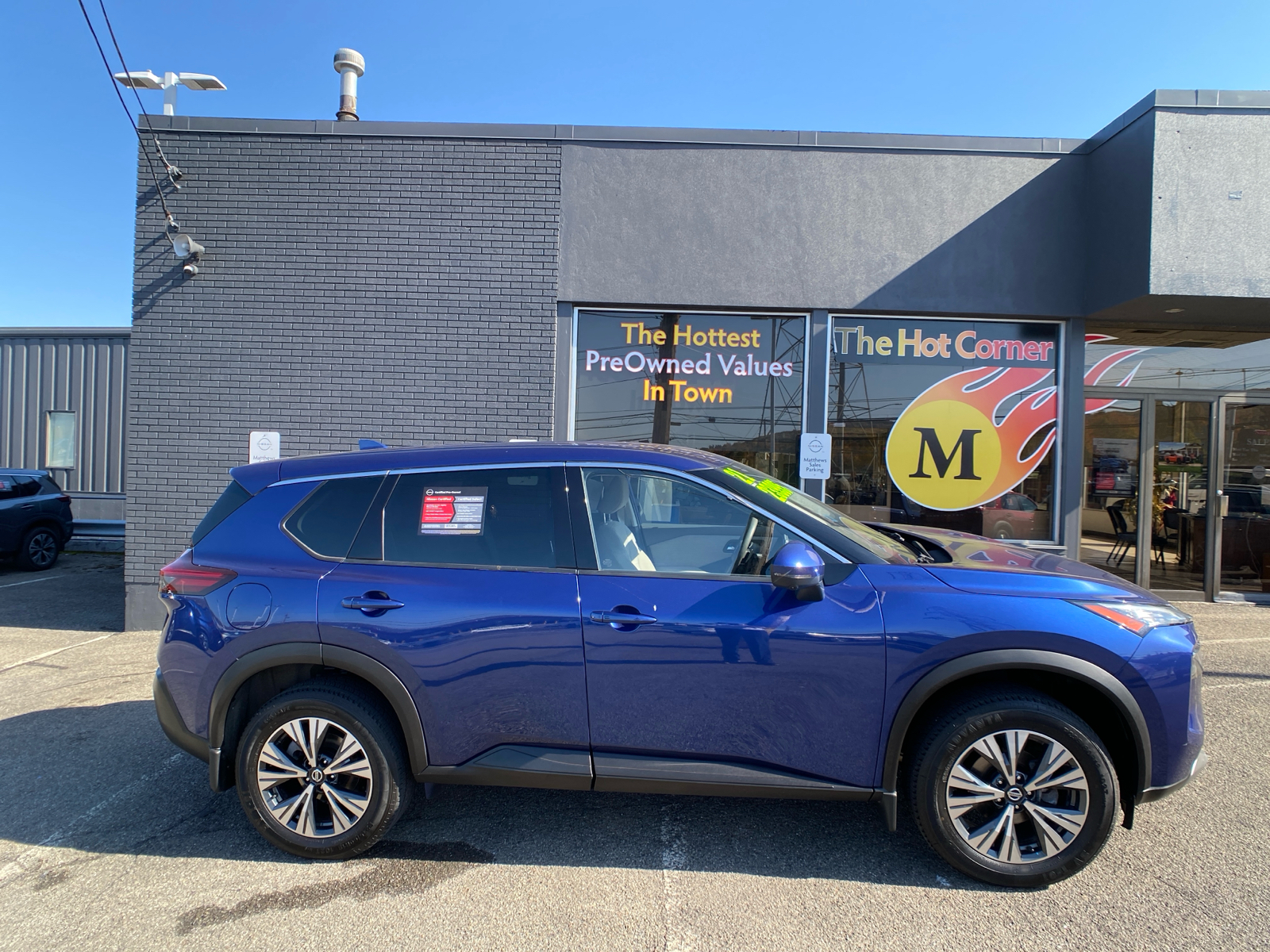 2019 Nissan Frontier SL 37