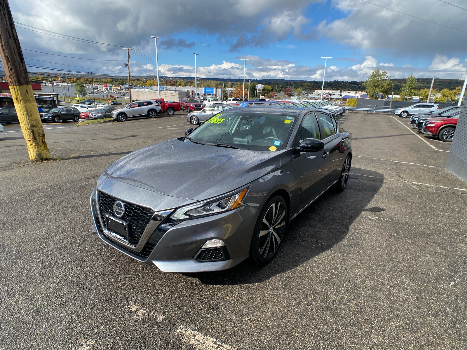 2021 Nissan Altima 2.0 SR 9