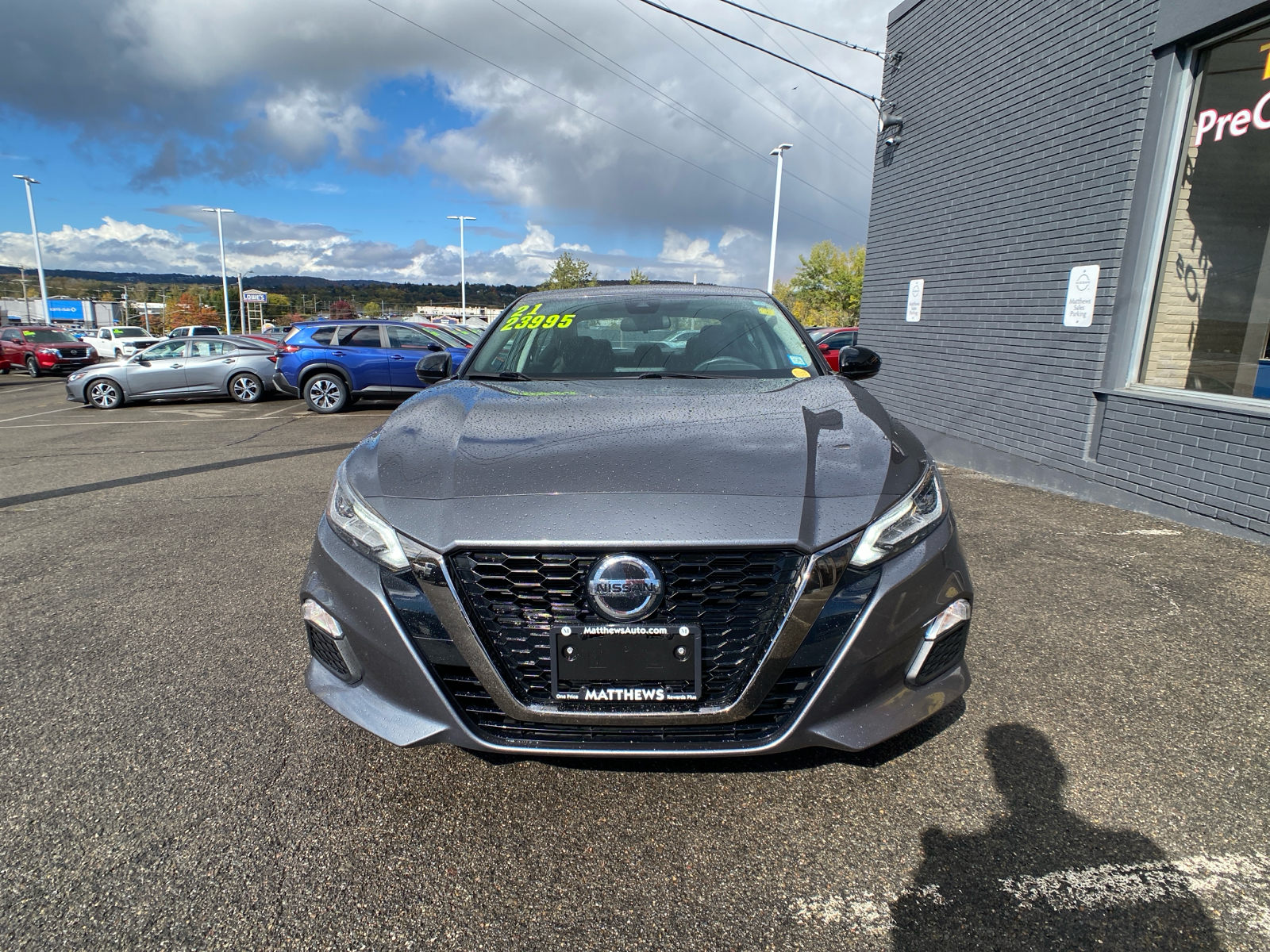 2021 Nissan Altima 2.0 SR 10