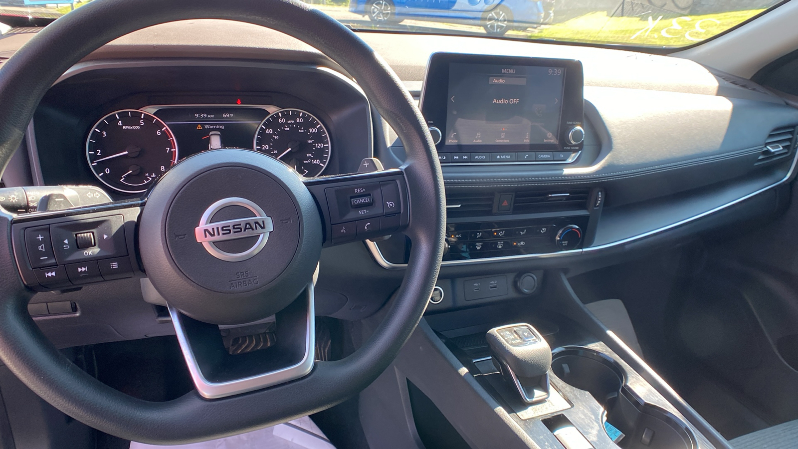 2021 Nissan Rogue S 8