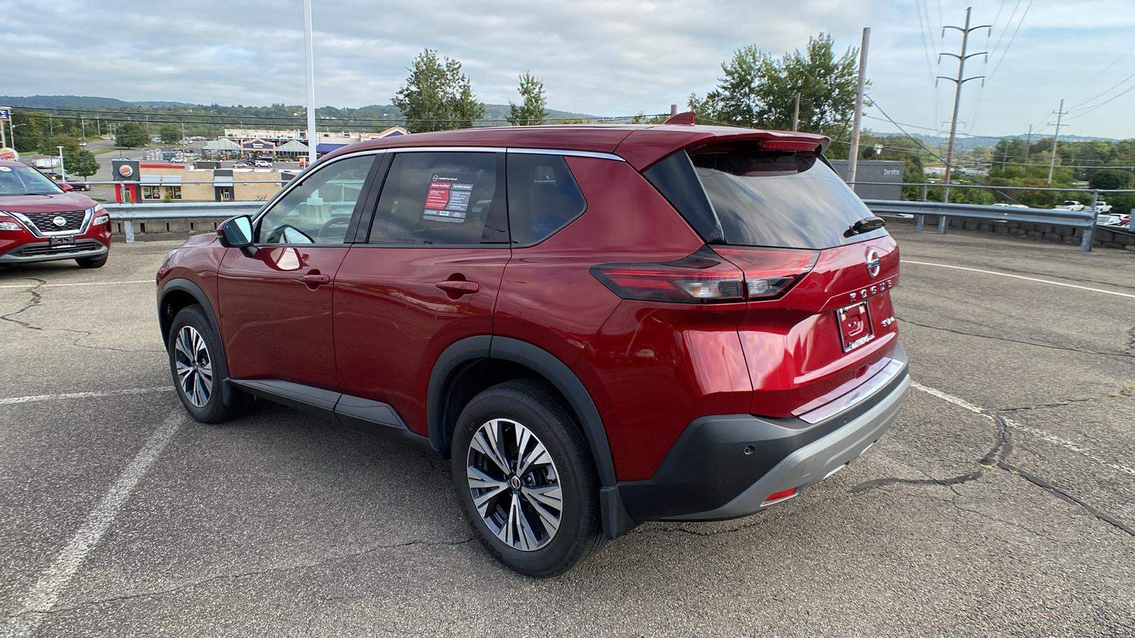 2021 Nissan Rogue SV 3