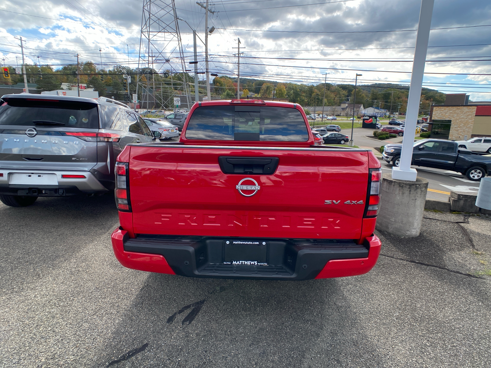 2023 Nissan Frontier SV 4