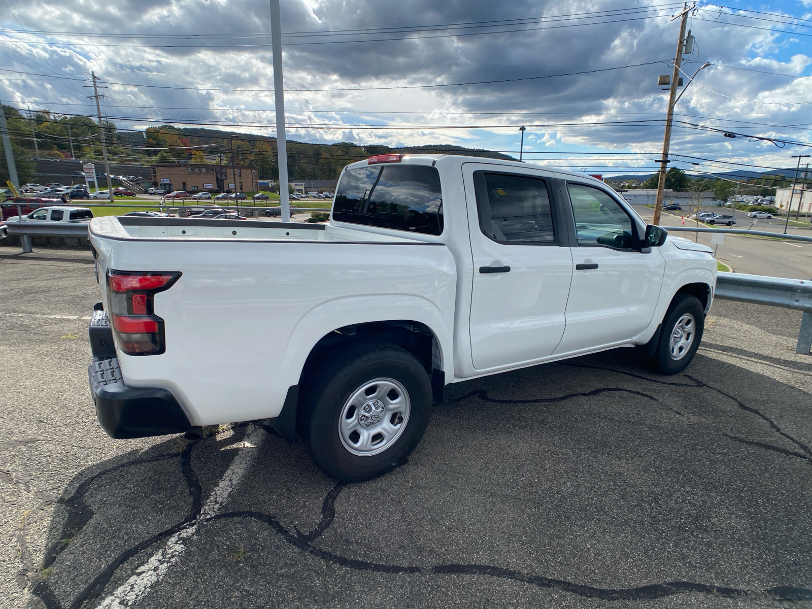 2023 Nissan Frontier S 4