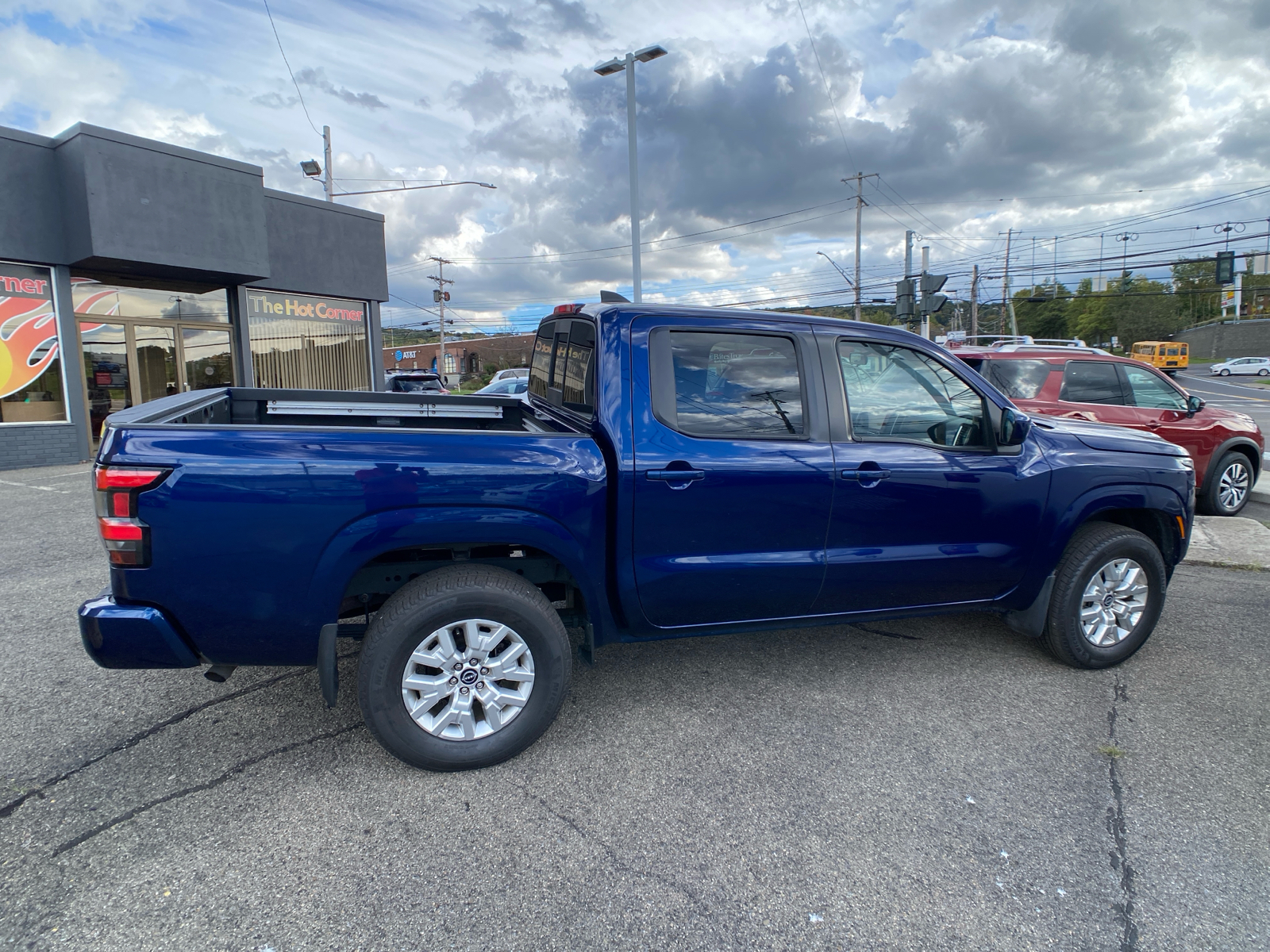 2022 Nissan Frontier SV 4