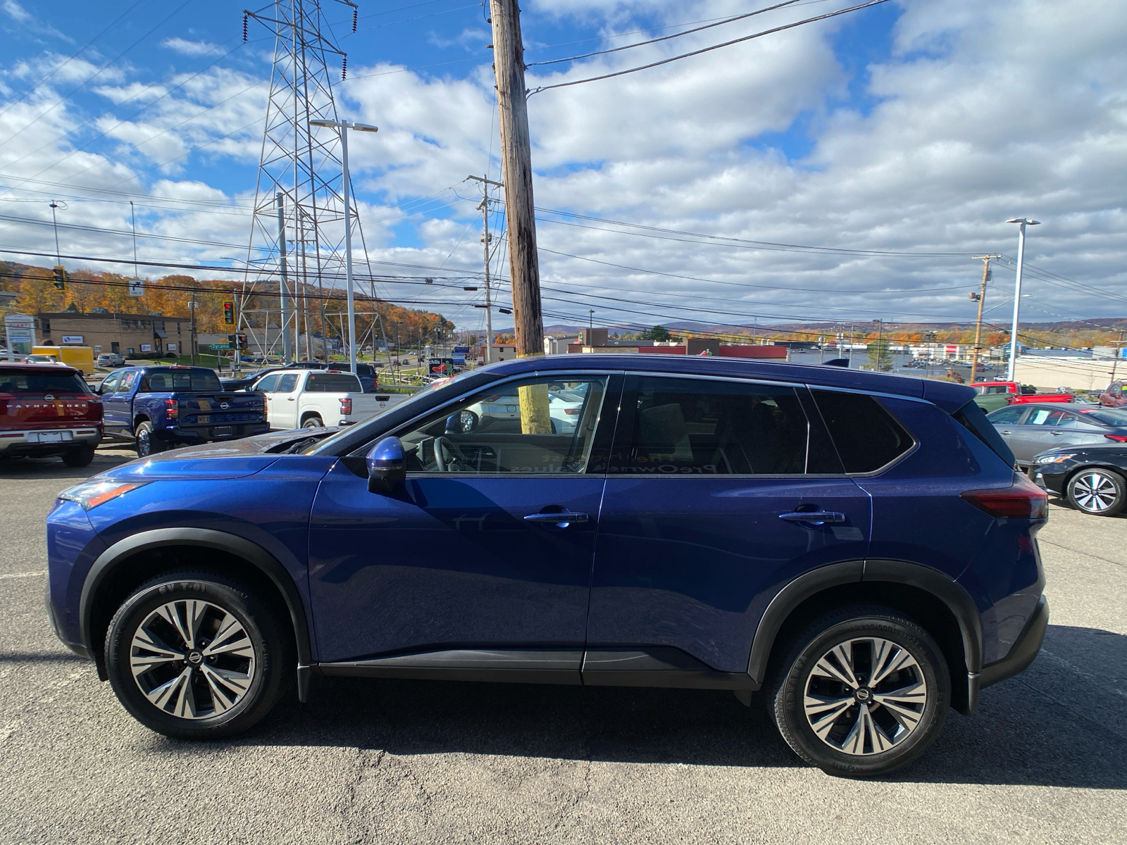 2021 Nissan Rogue SV 6