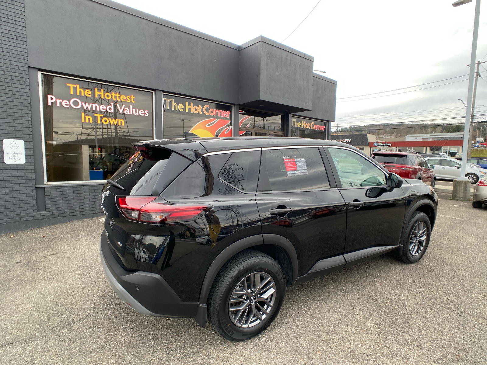 2023 Nissan Rogue S 3