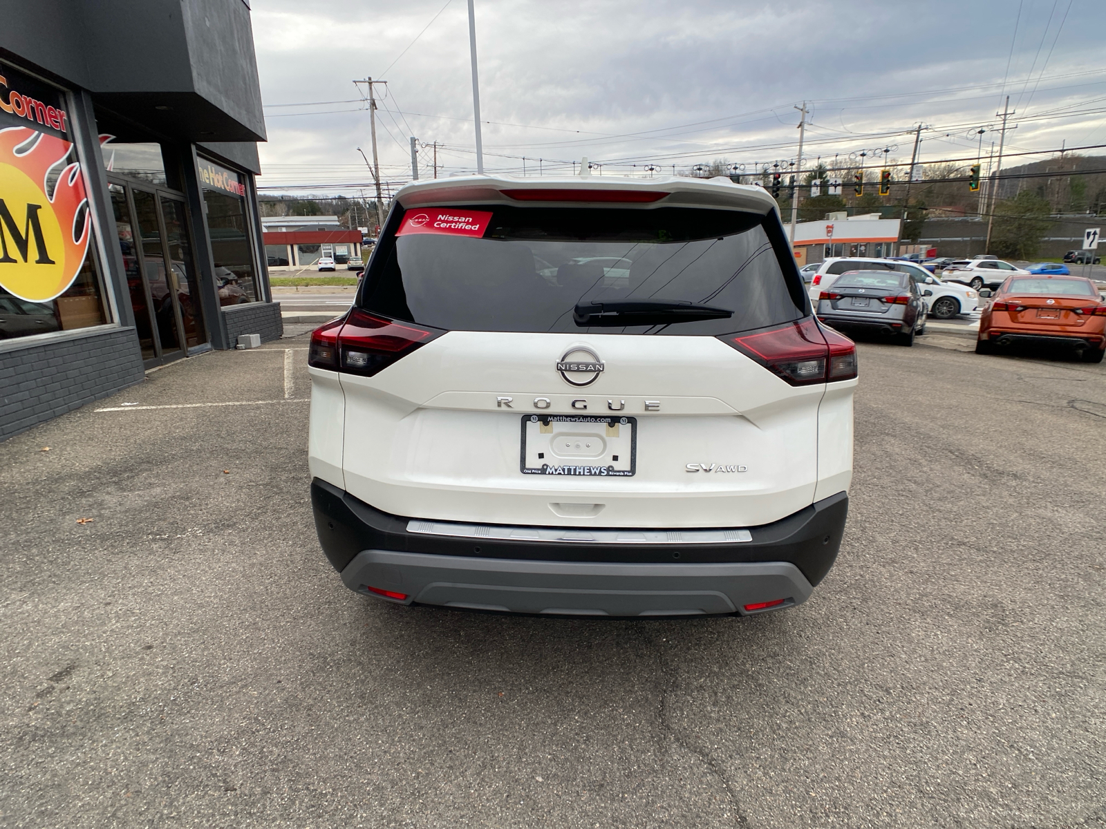 2023 Nissan Rogue SV 4