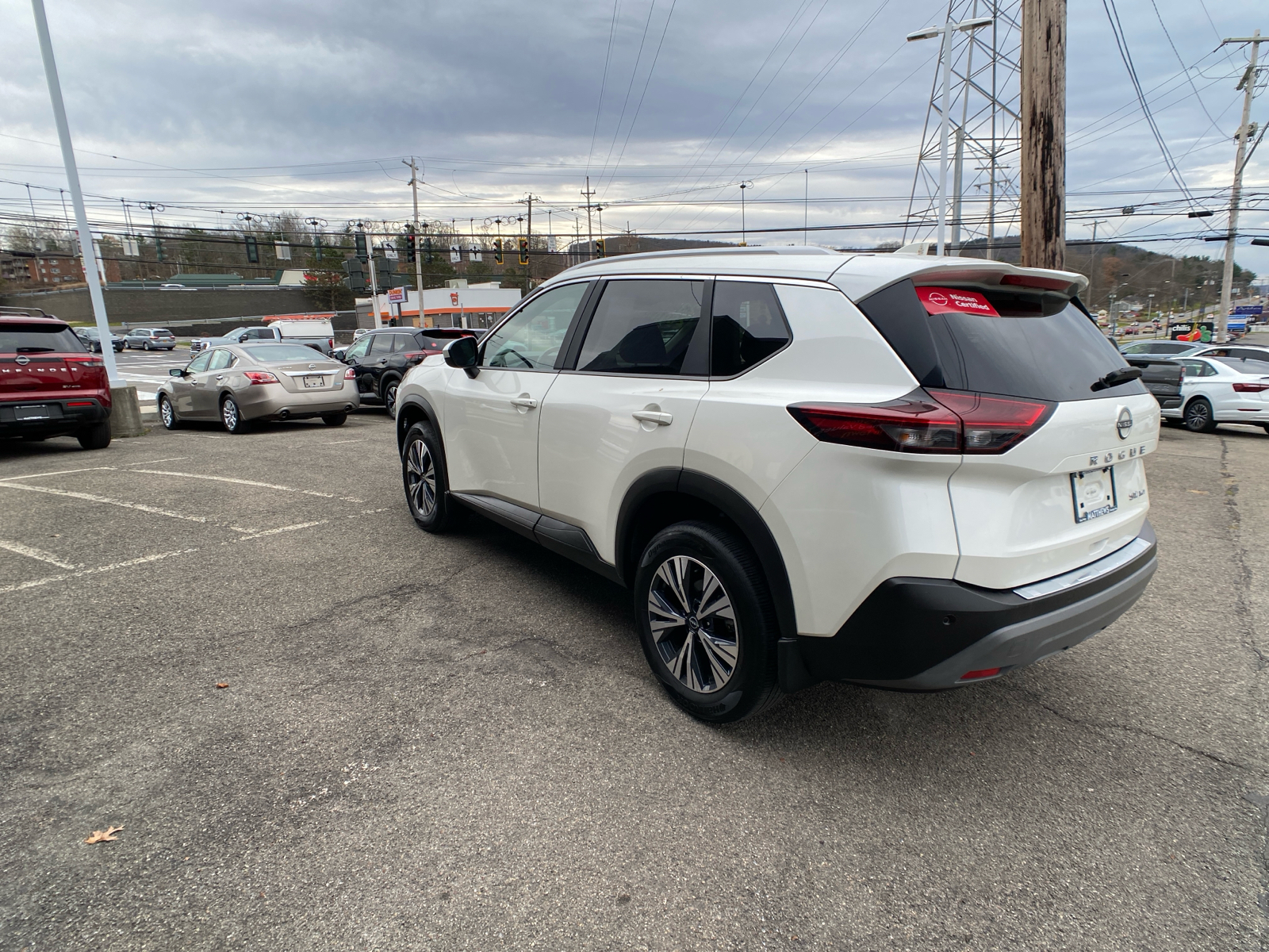 2023 Nissan Rogue SV 5