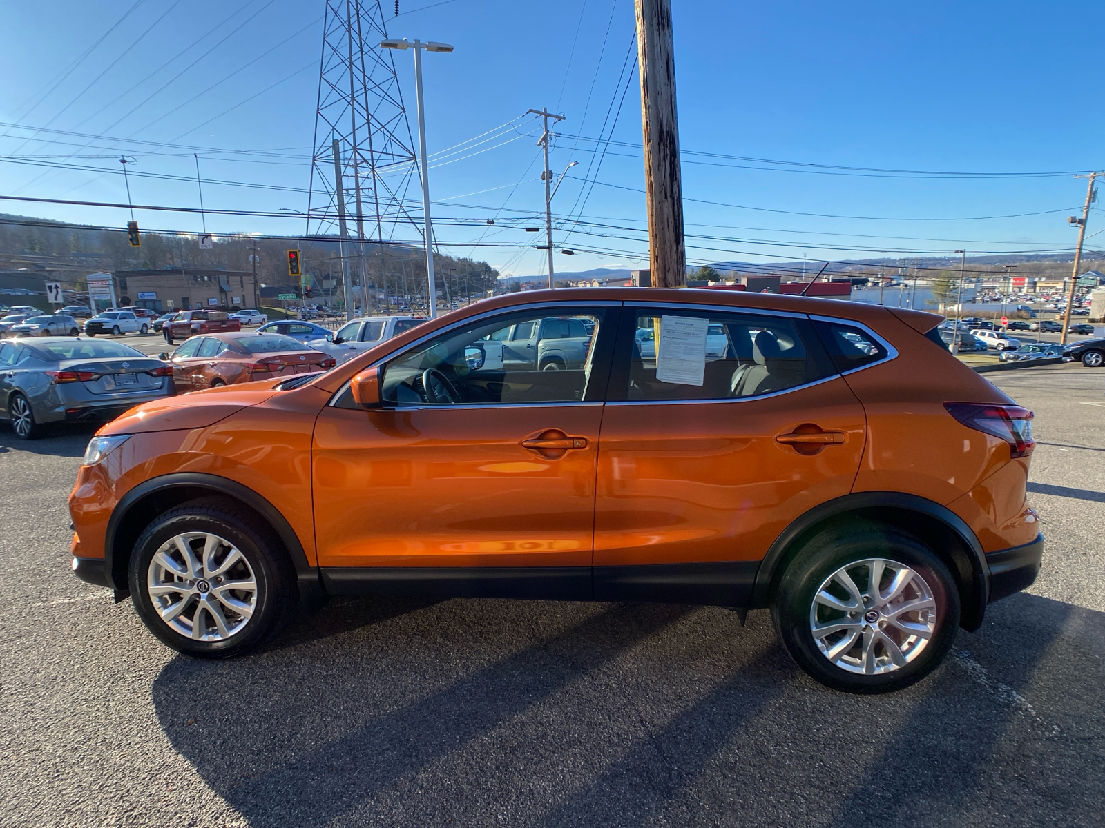 2021 Nissan Rogue Sport S 6