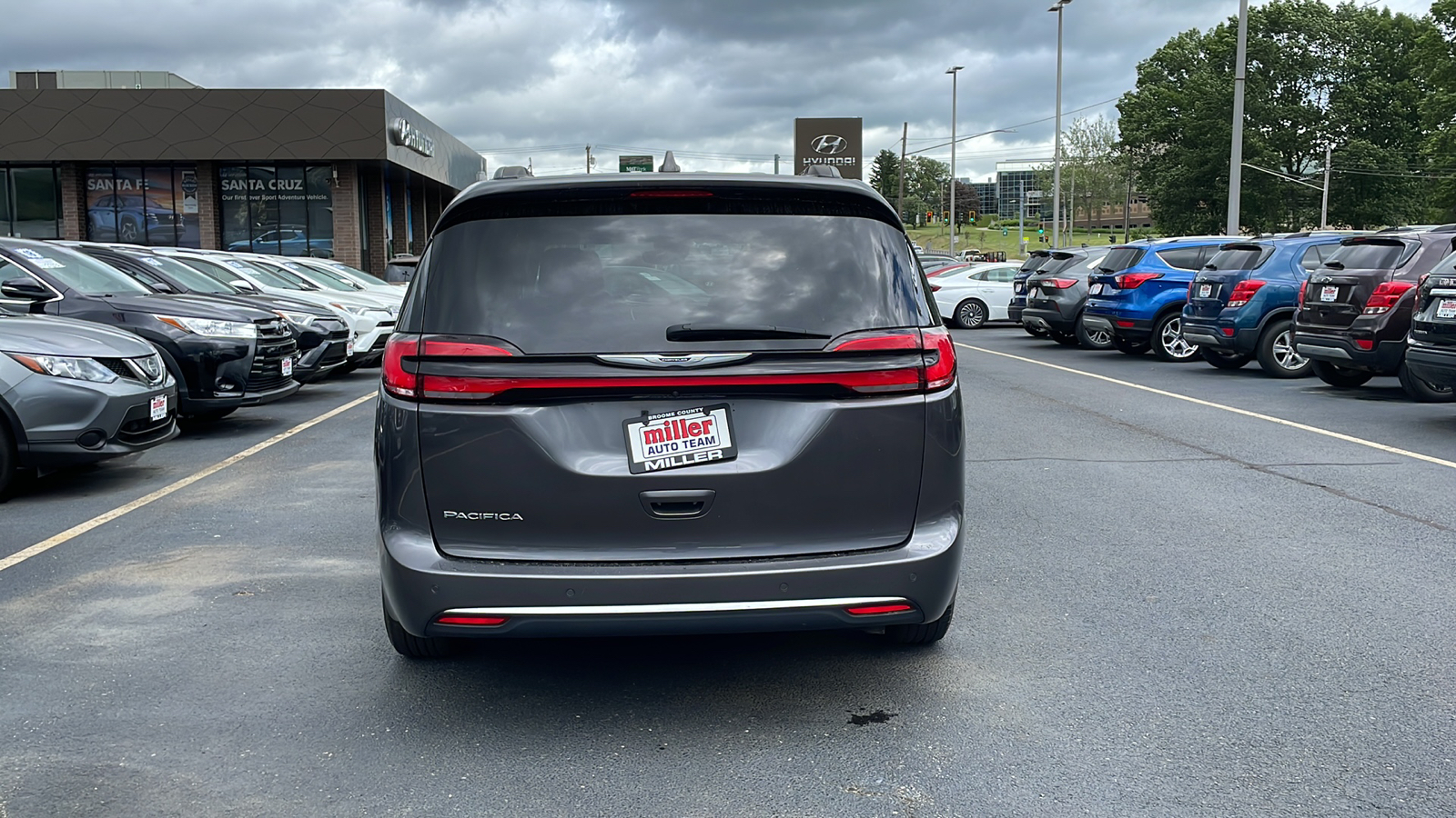 2022 Chrysler Pacifica Touring L 29