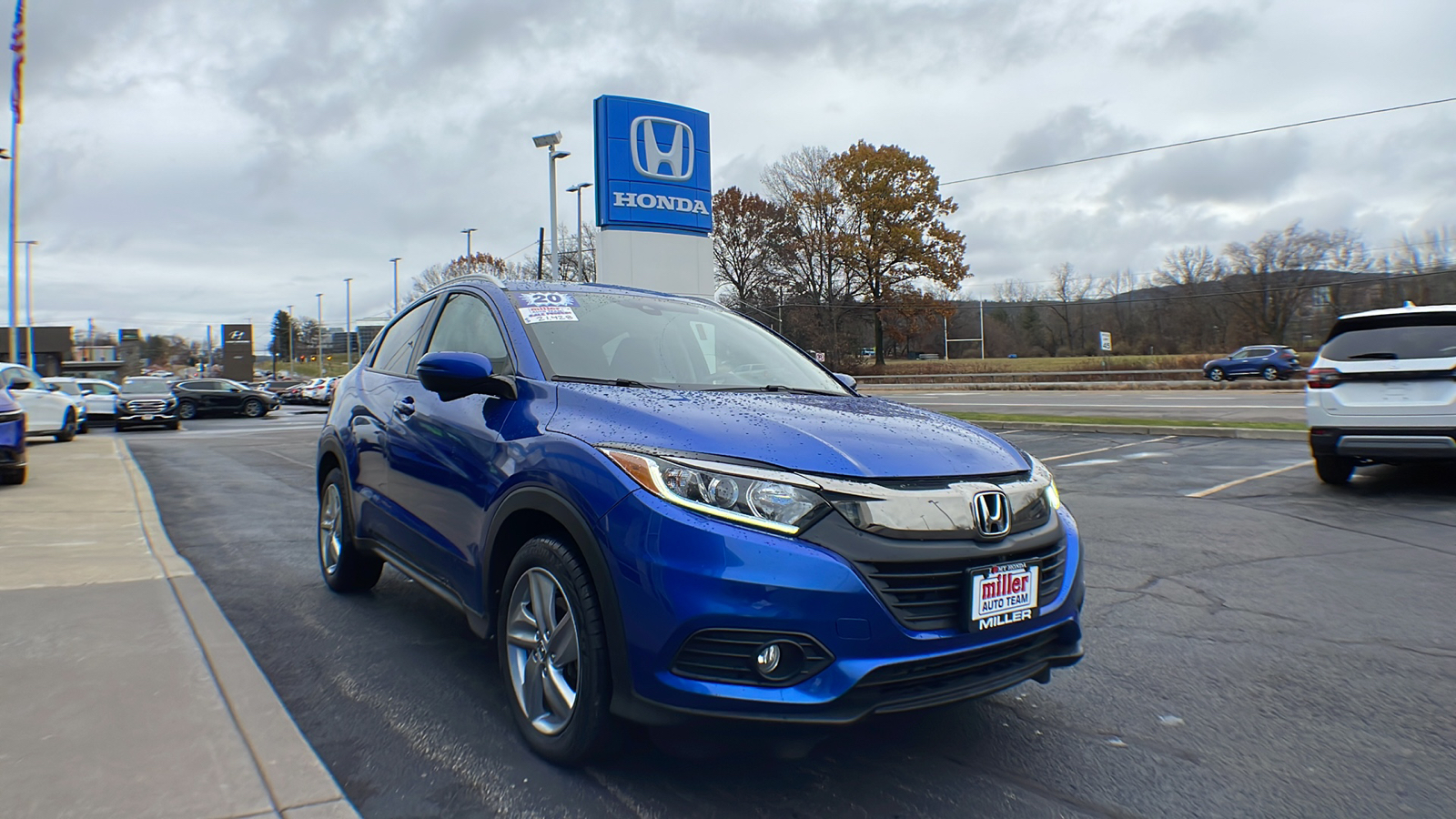 2020 Honda HR-V EX 2