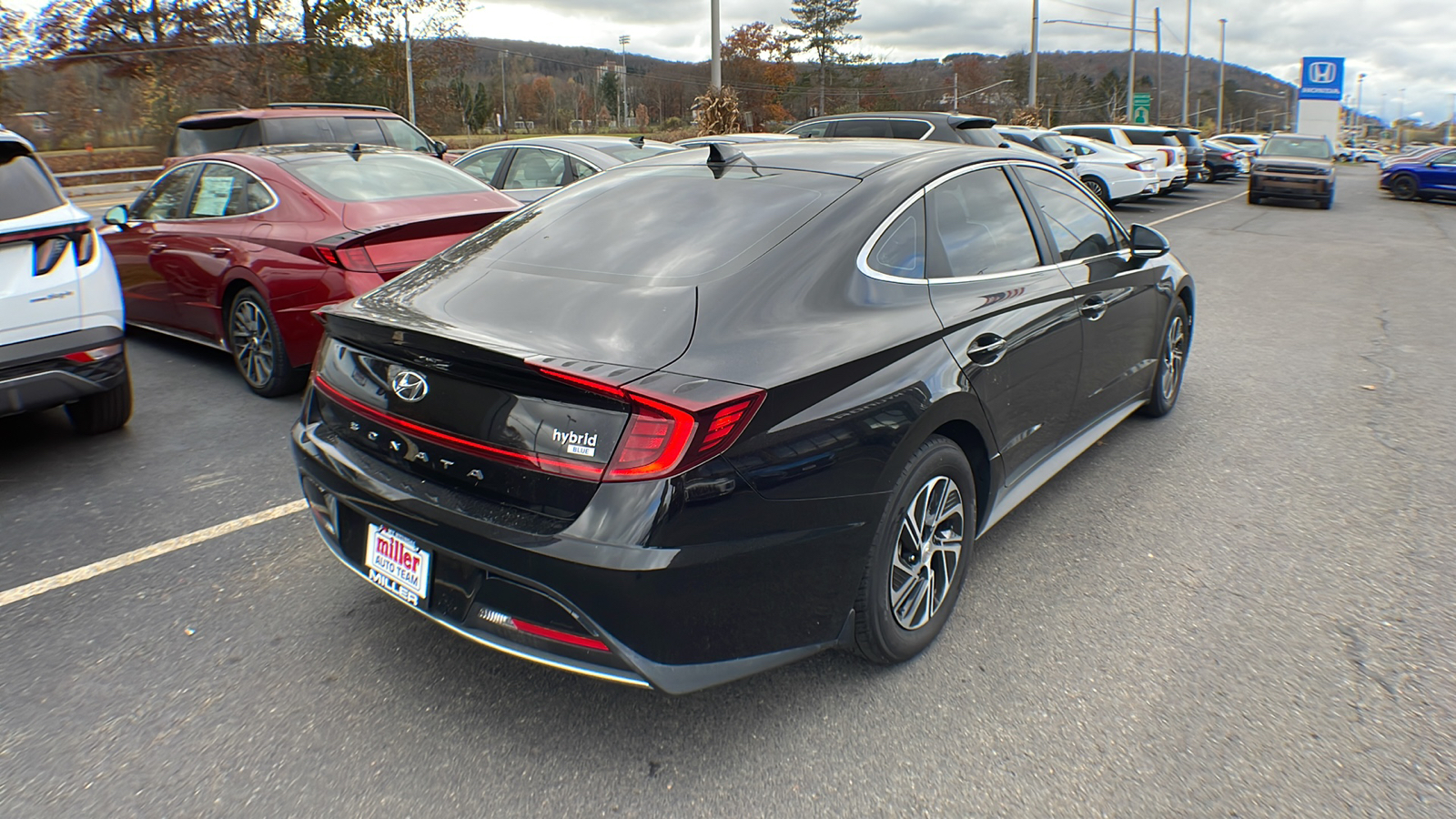 2022 Hyundai Sonata Hybrid Blue 4