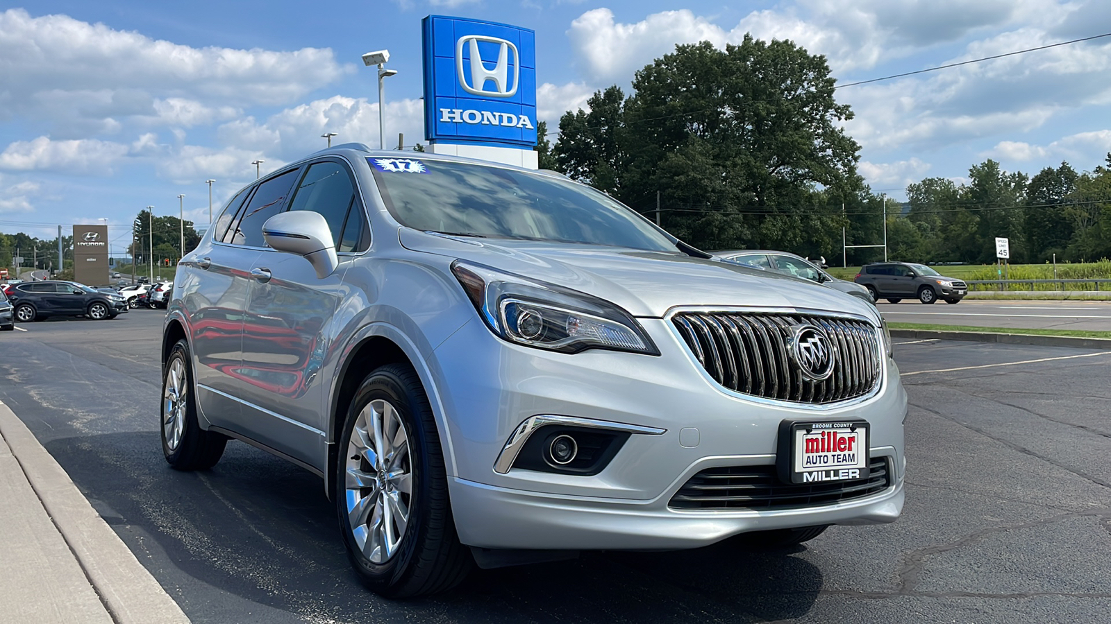 2017 Buick Envision Essence 2