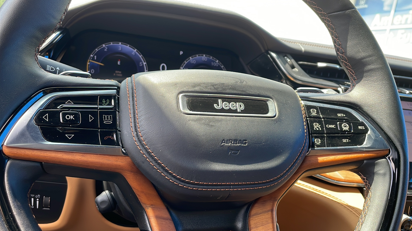 2023 Jeep Grand Cherokee Summit Reserve 18