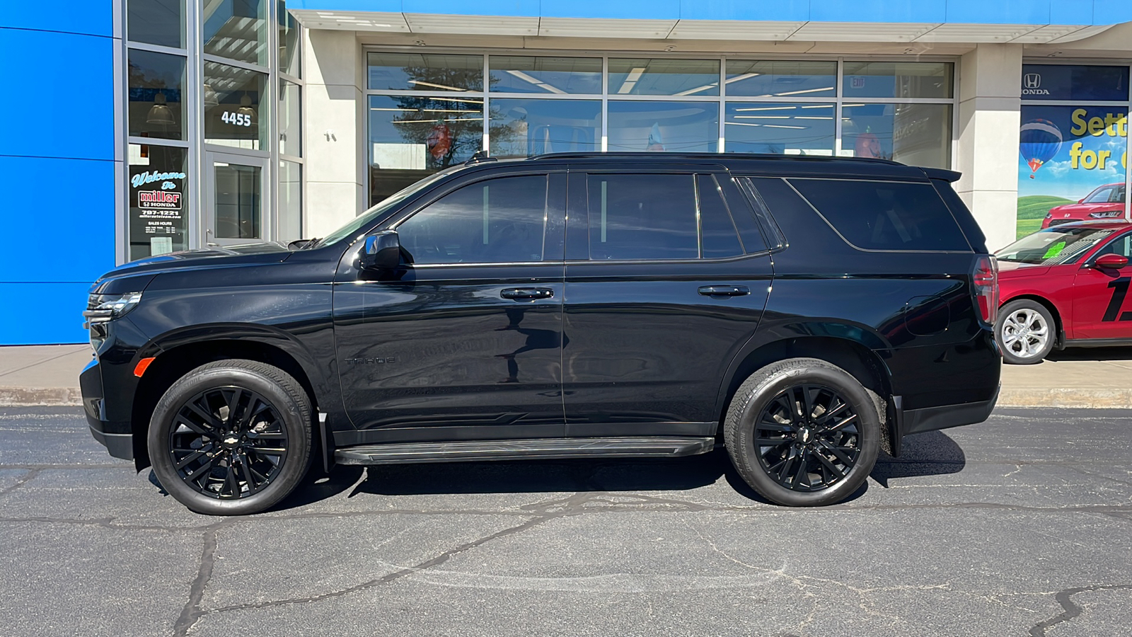 2021 Chevrolet Tahoe RST 3