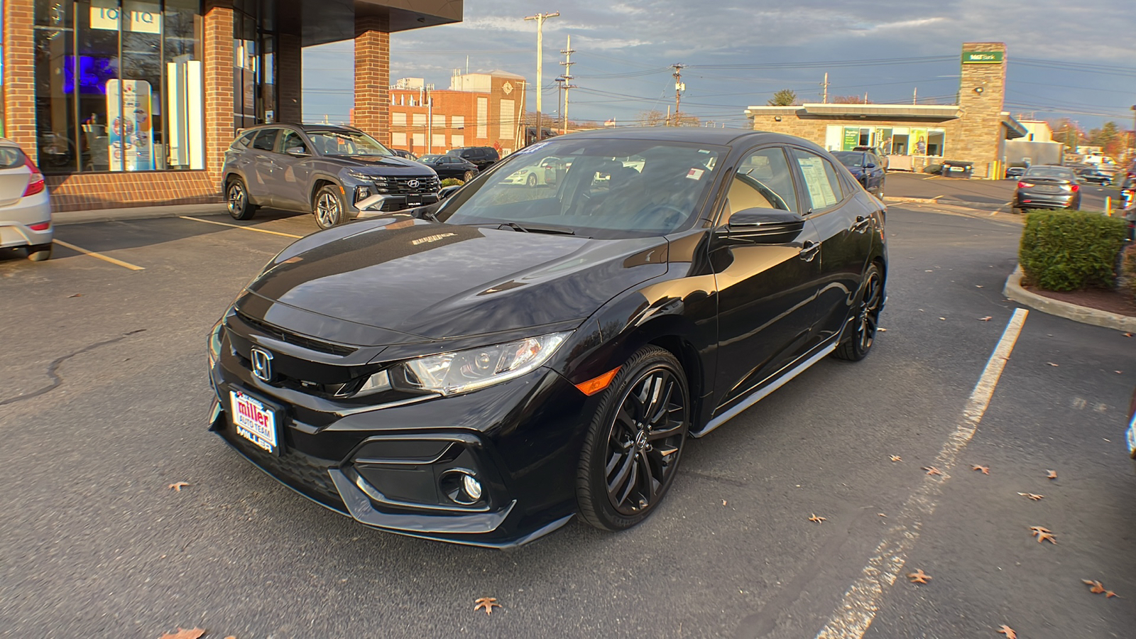 2021 Honda Civic Hatchback Sport 1