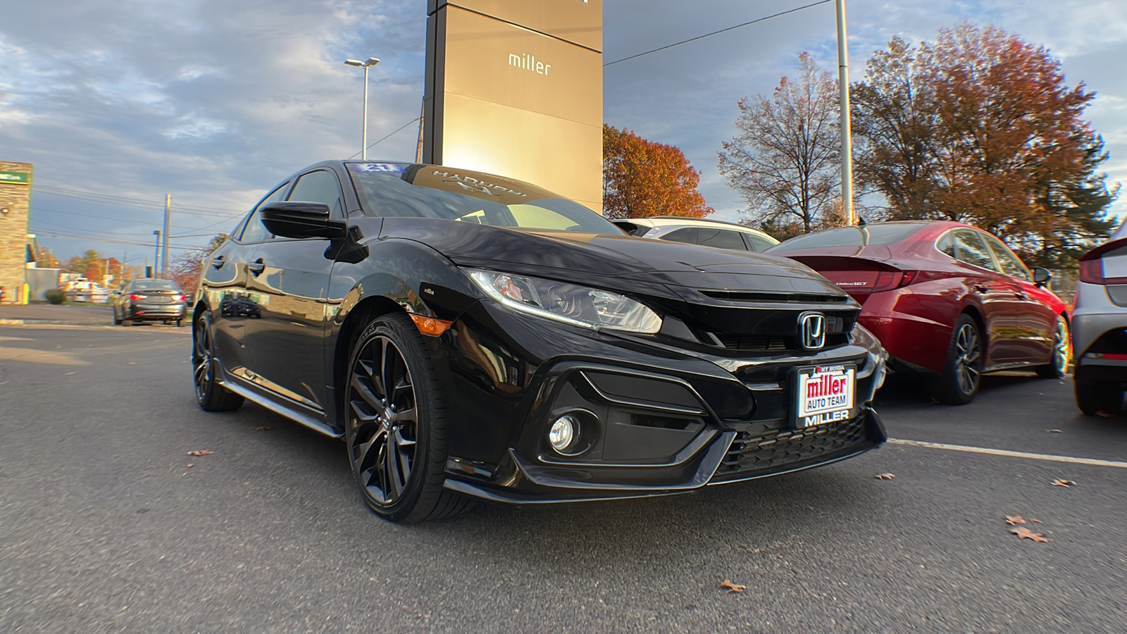 2021 Honda Civic Hatchback Sport 2