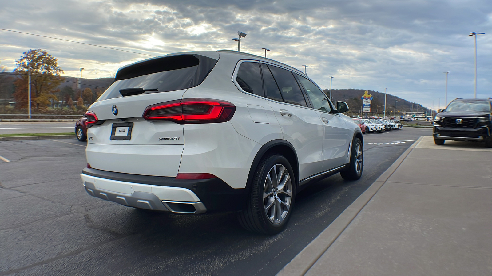 2019 BMW X5 xDrive40i 5