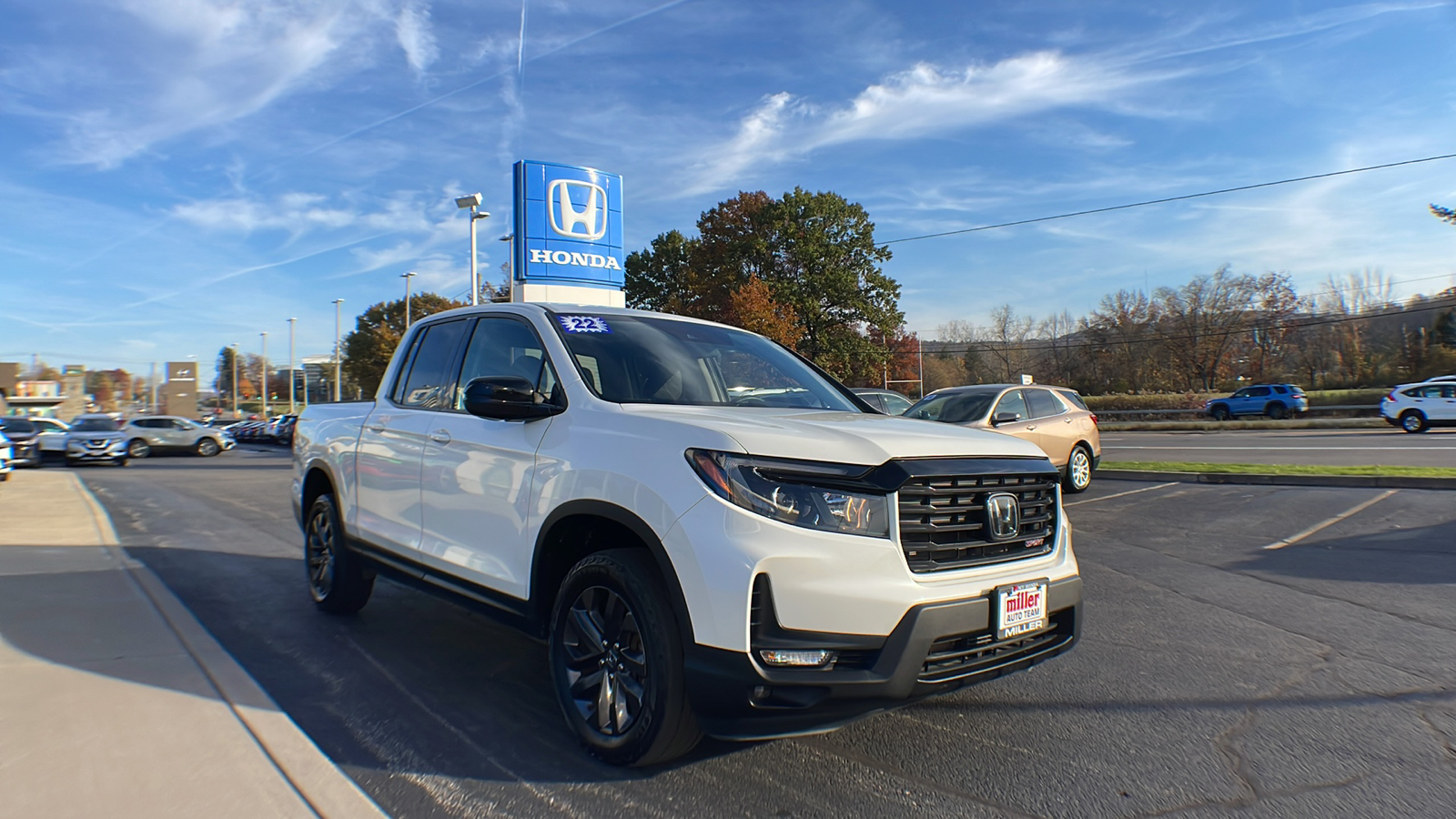 2022 Honda Ridgeline Sport 2